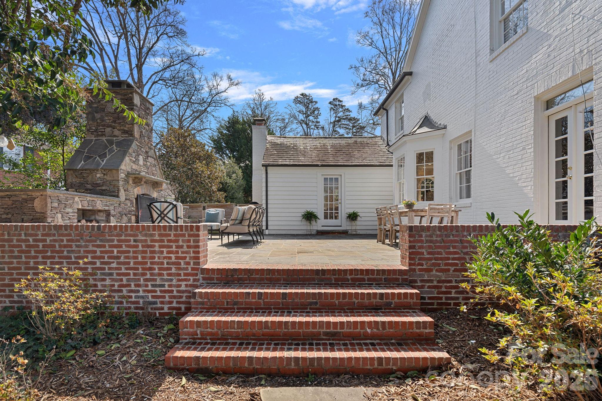 1845 Pinewood Circle