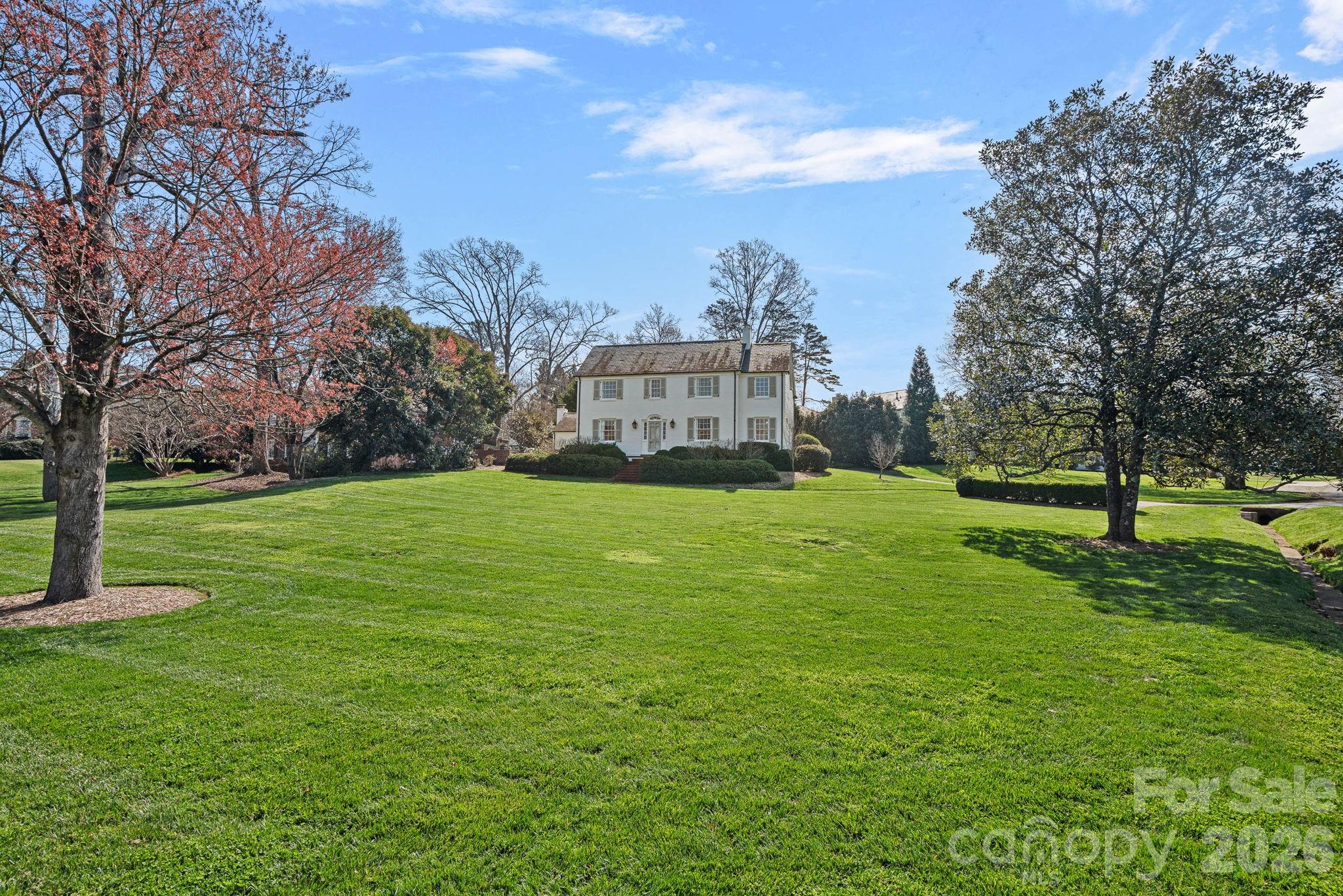 1845 Pinewood Circle