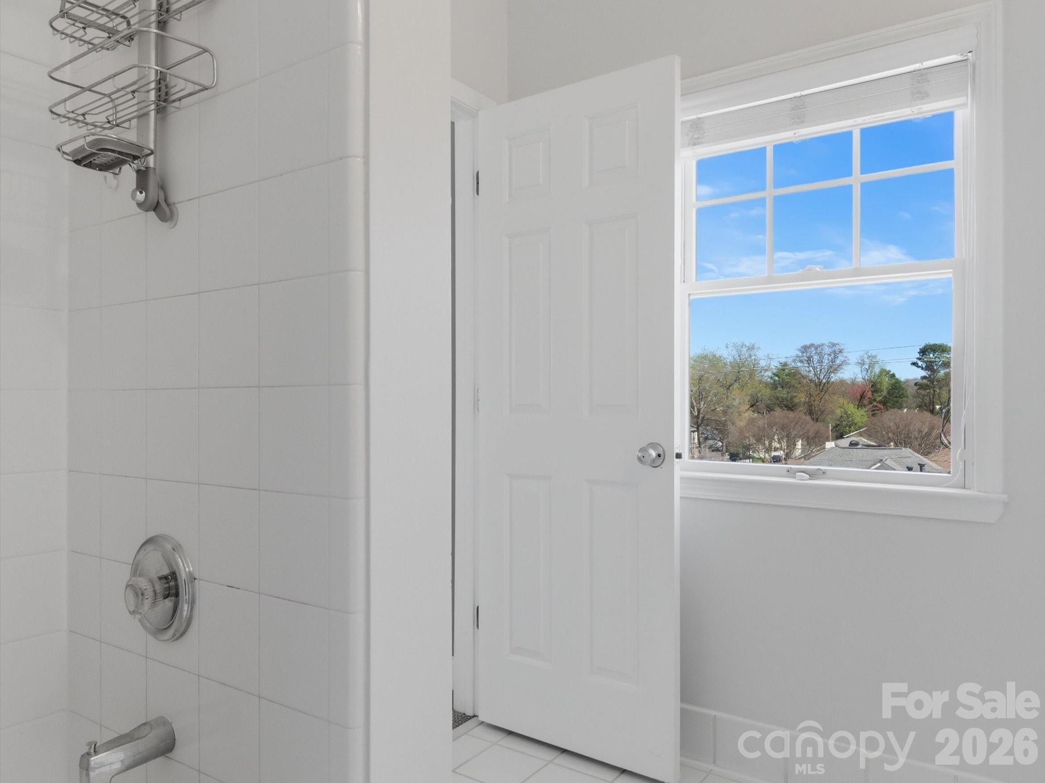 400 Clarice Avenue Unit: 160