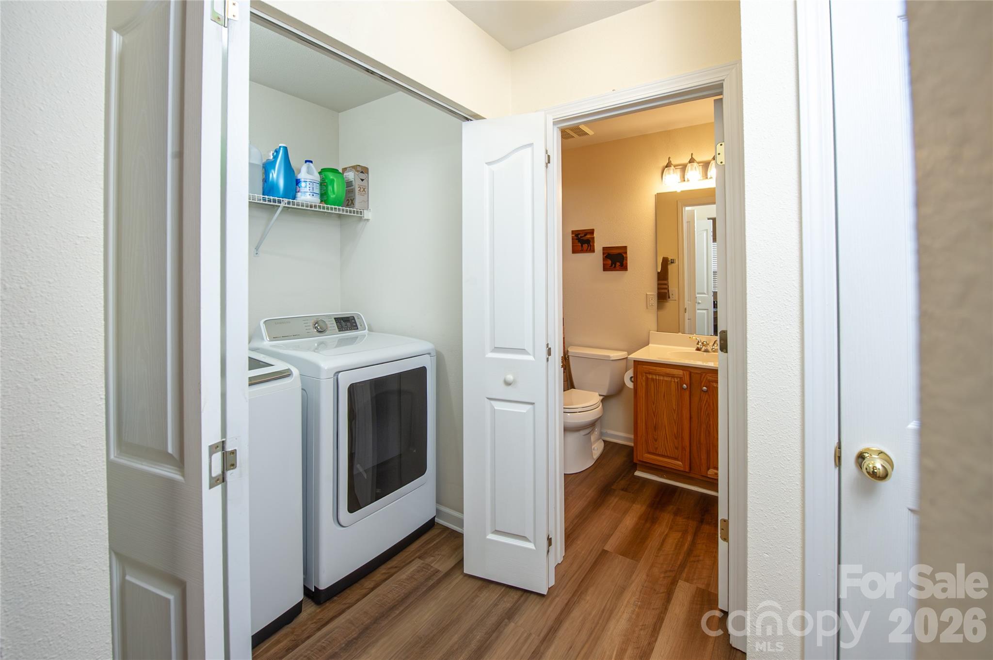 5320 Harris Cove Drive