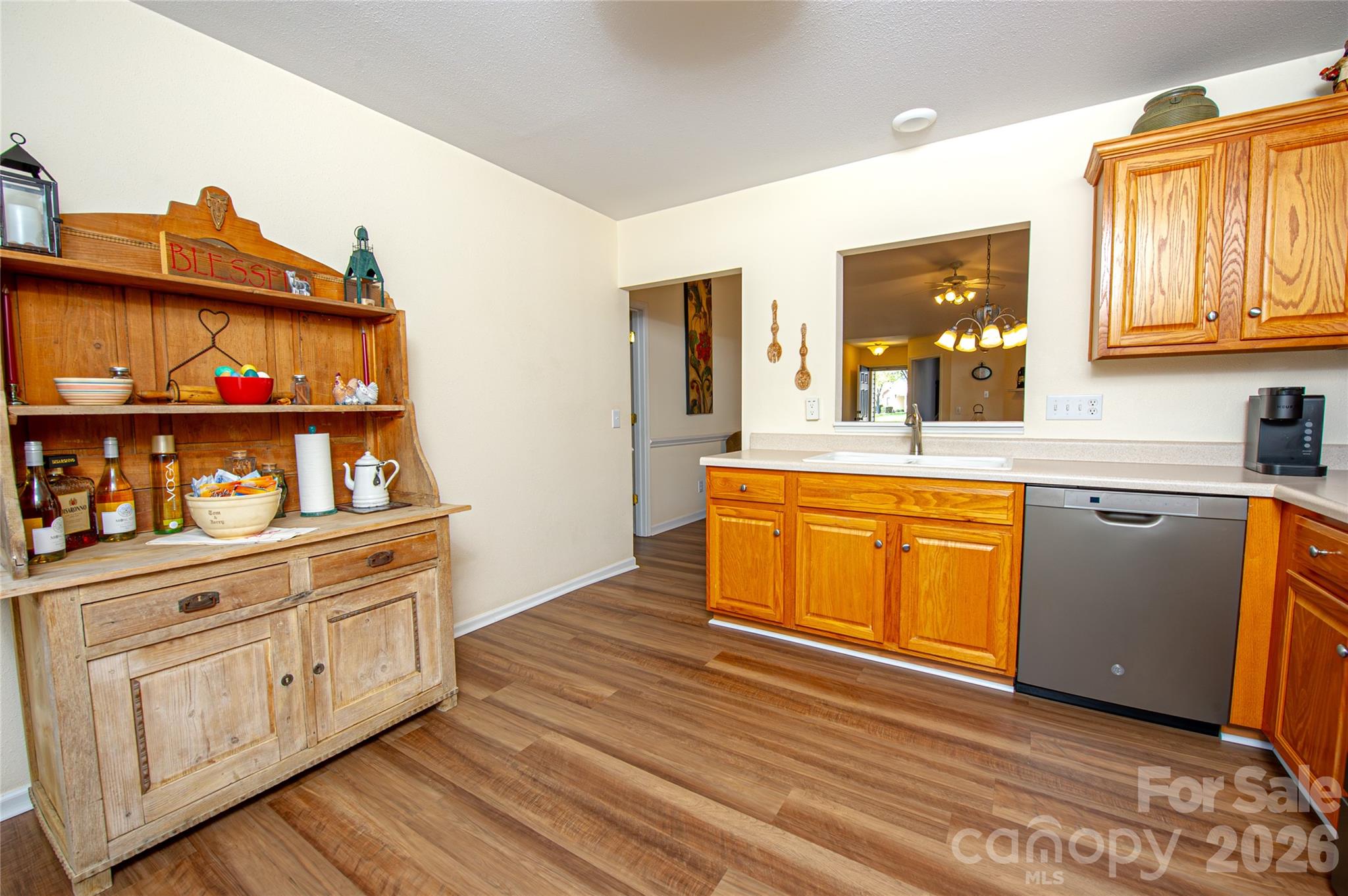 5320 Harris Cove Drive