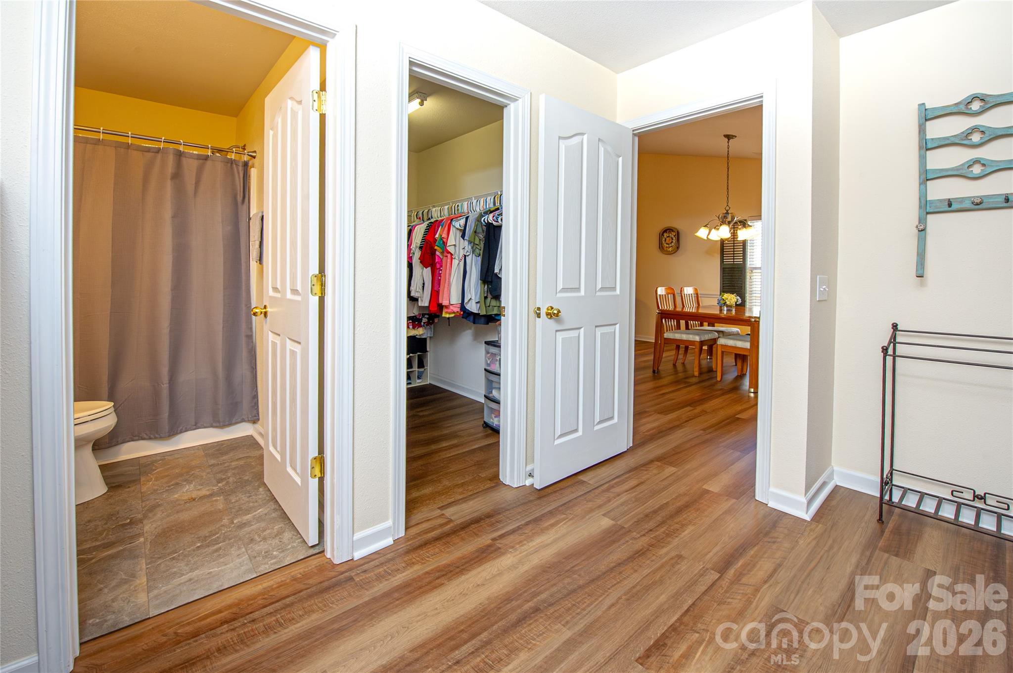 5320 Harris Cove Drive