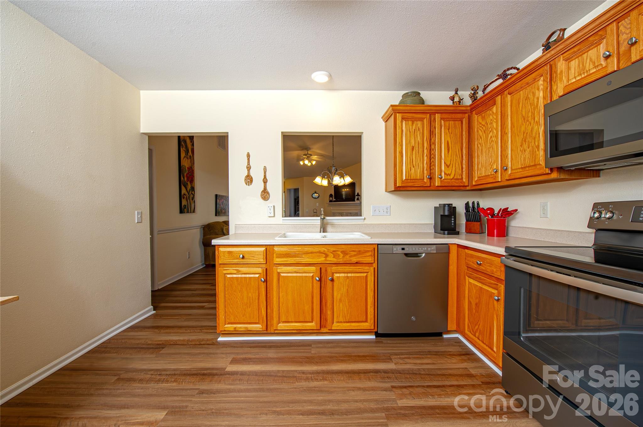 5320 Harris Cove Drive