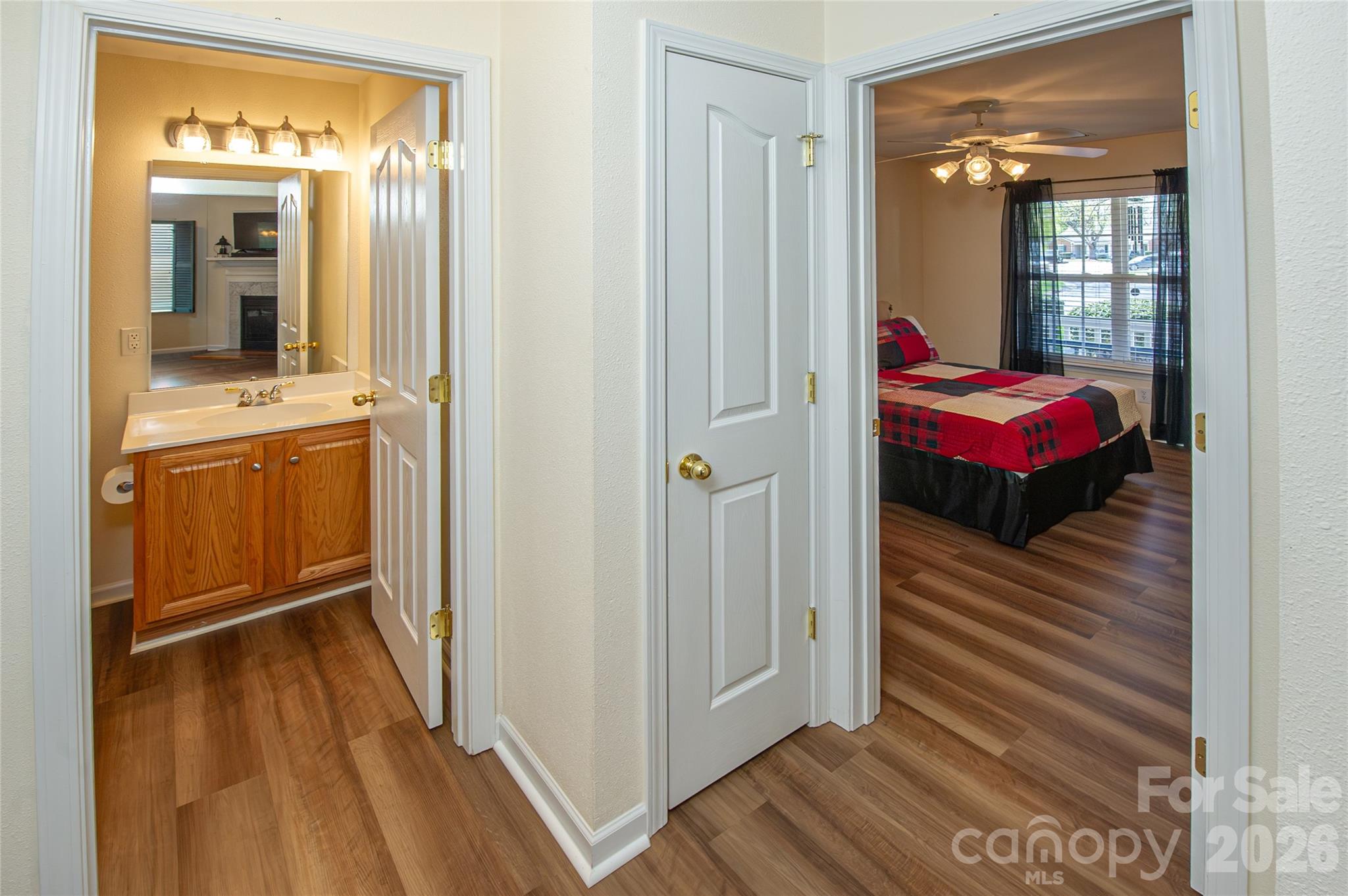 5320 Harris Cove Drive