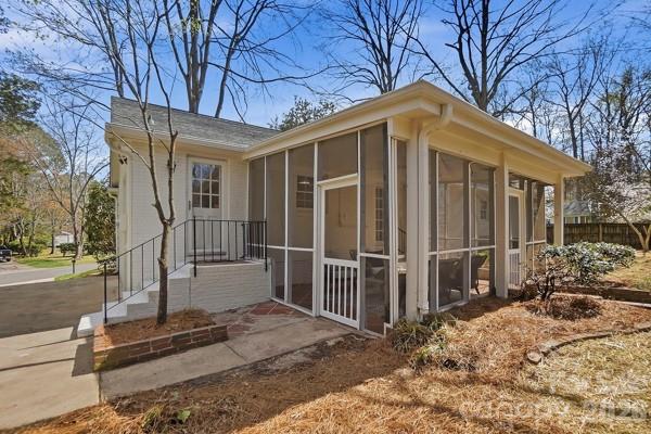 2001 Knickerbocker Drive