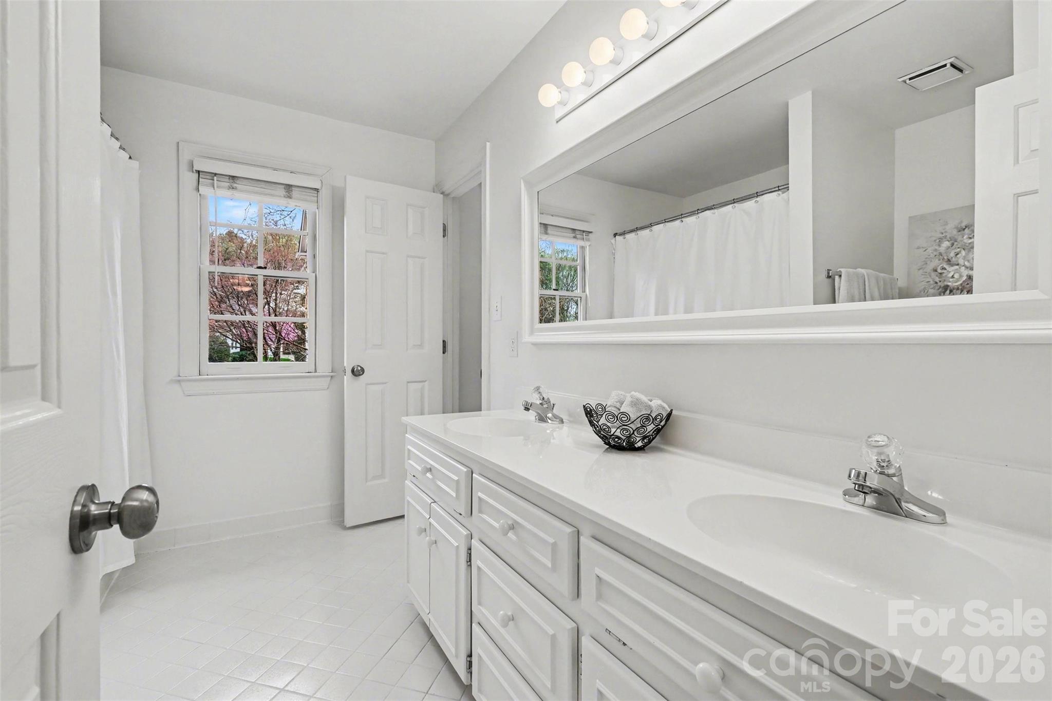 5019 Cranston Court
