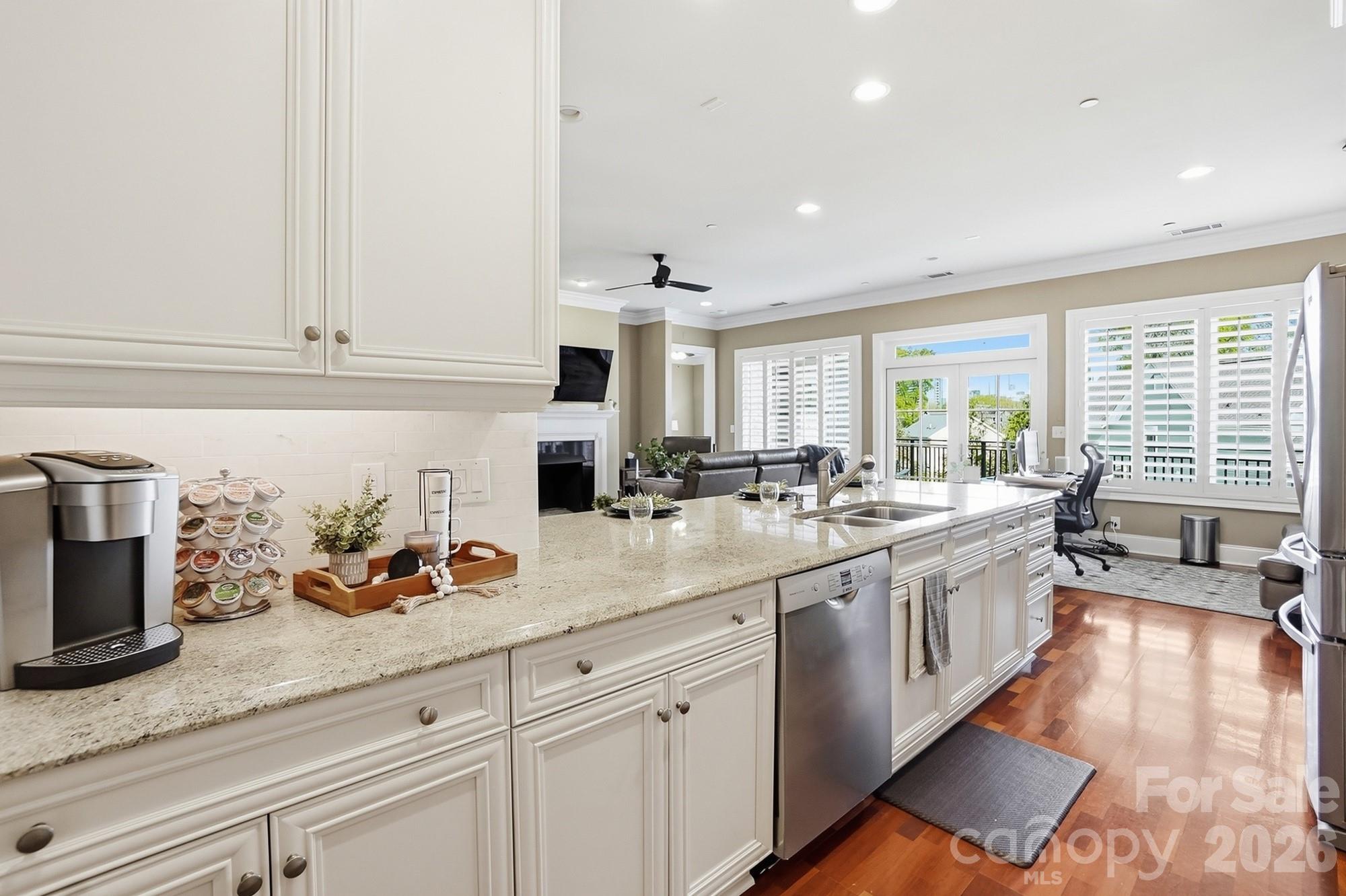 626 Queens Road Unit: 102