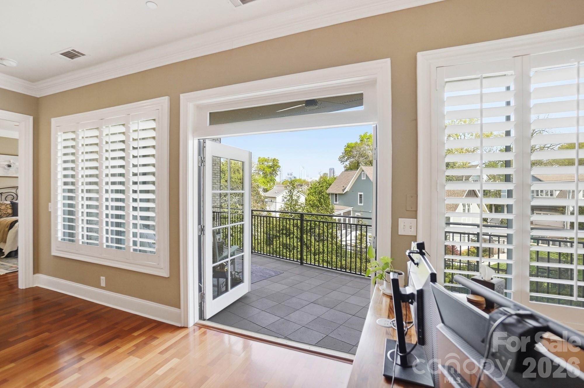 626 Queens Road Unit: 102