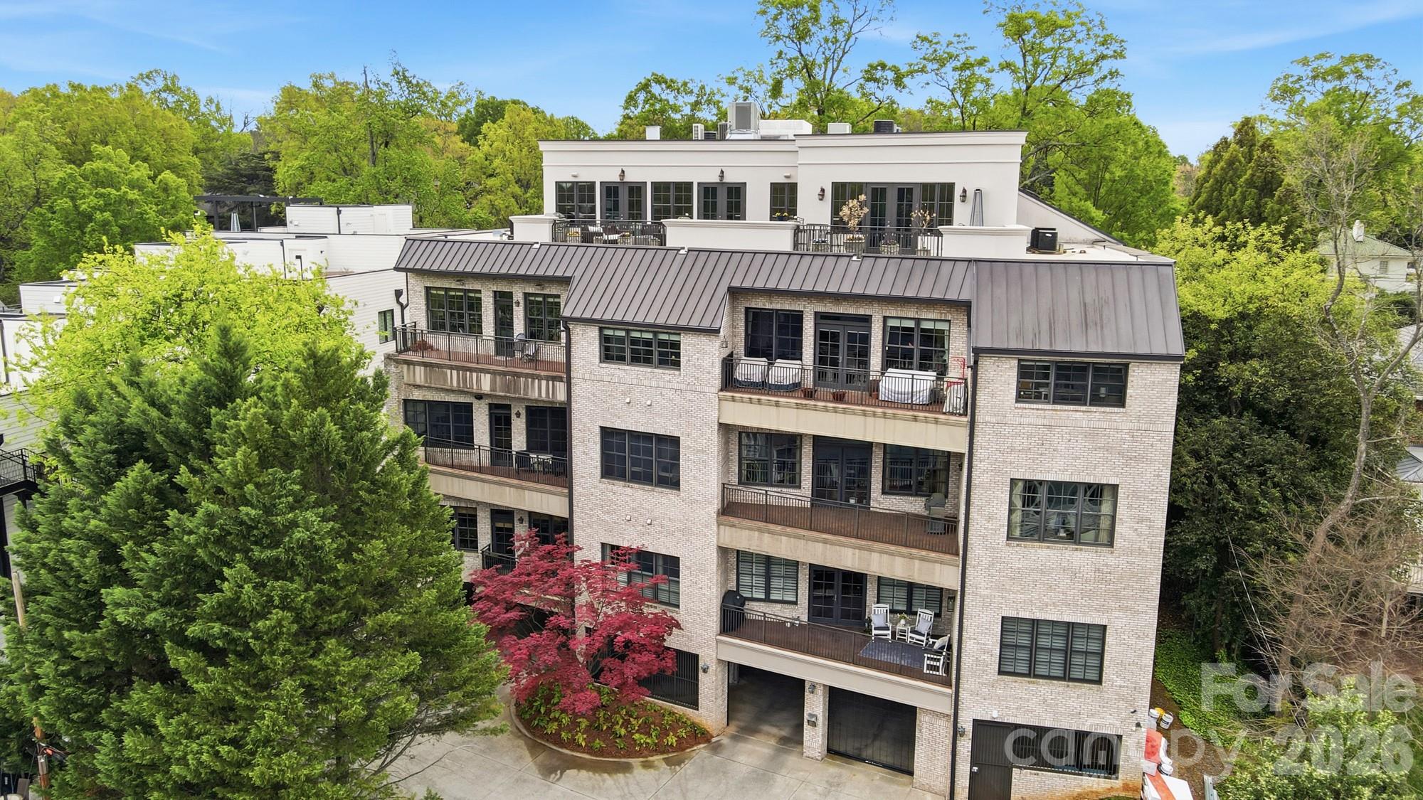 626 Queens Road Unit: 102