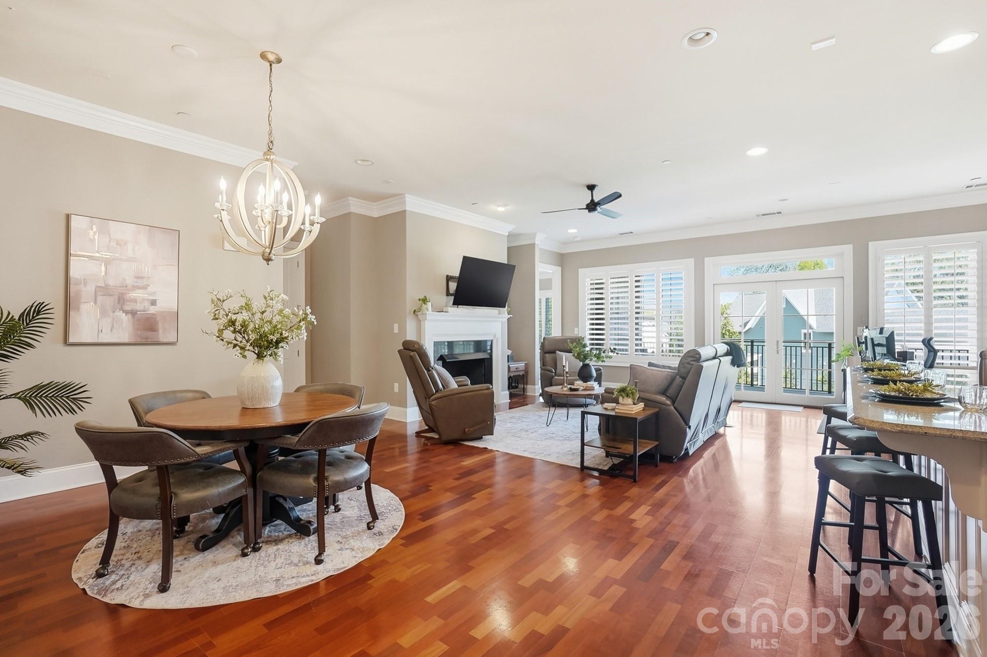 626 Queens Road Unit: 102