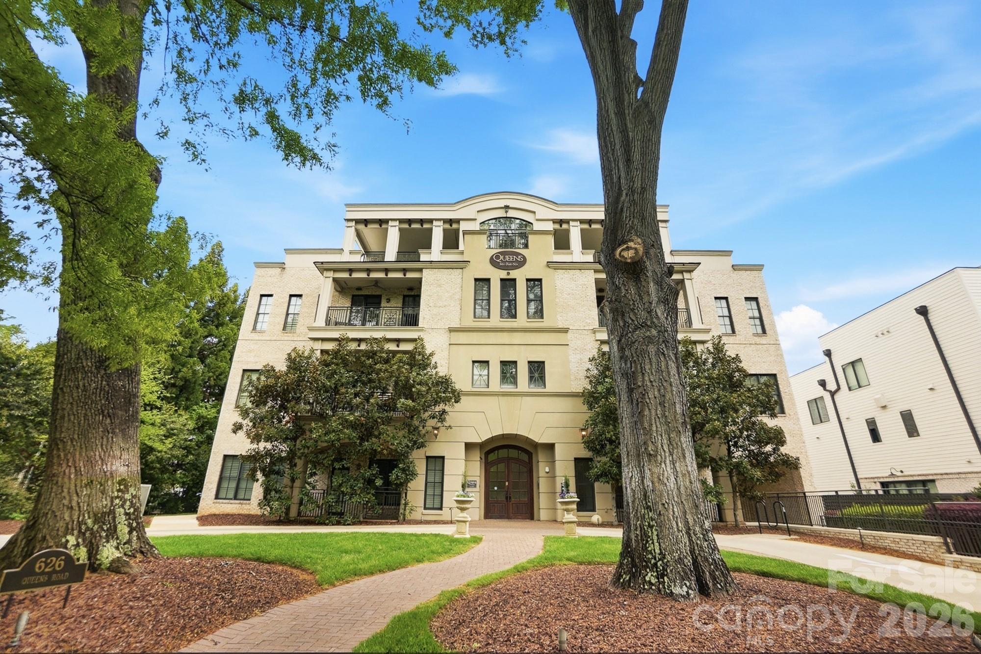 626 Queens Road Unit: 102