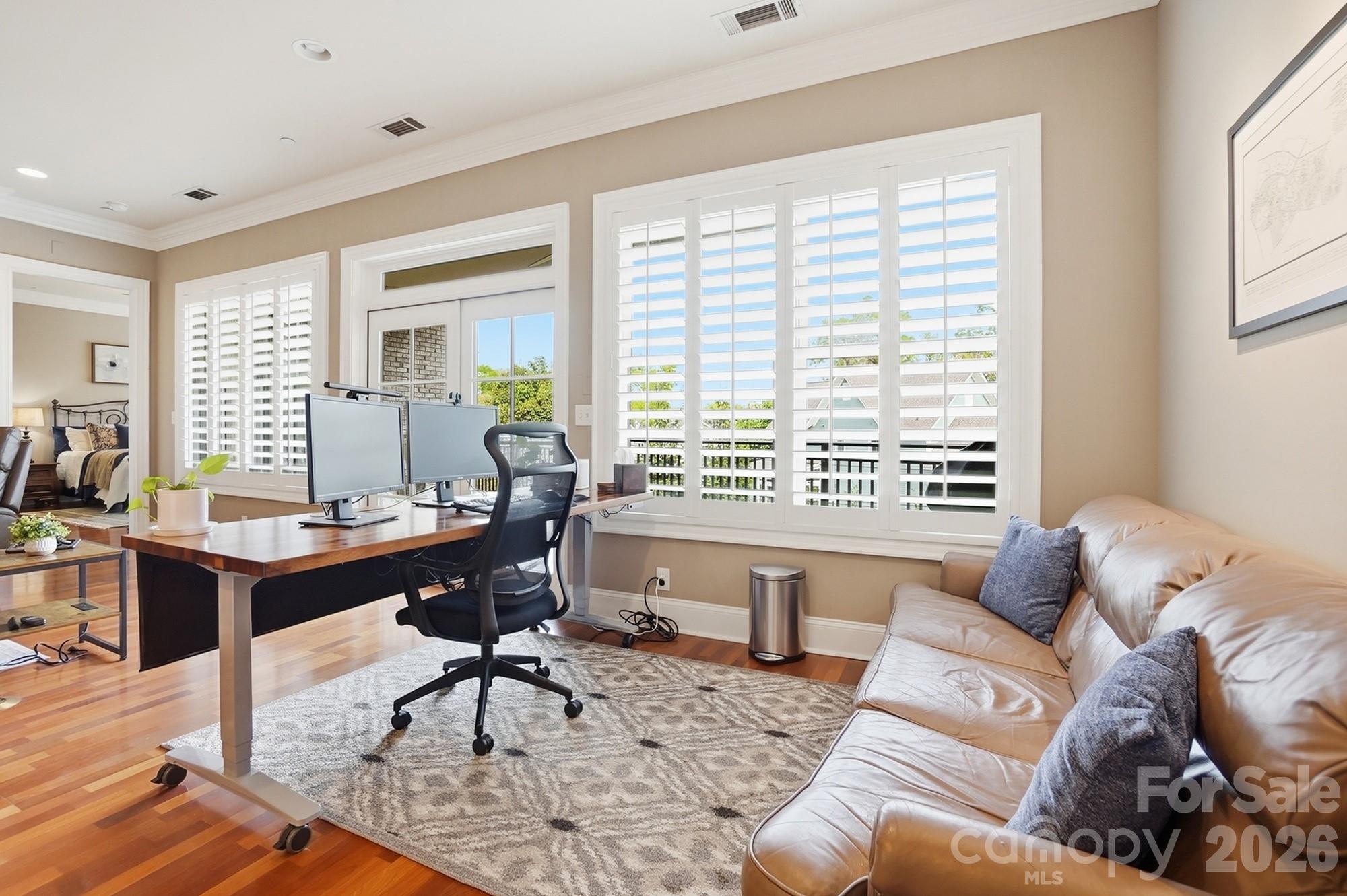 626 Queens Road Unit: 102