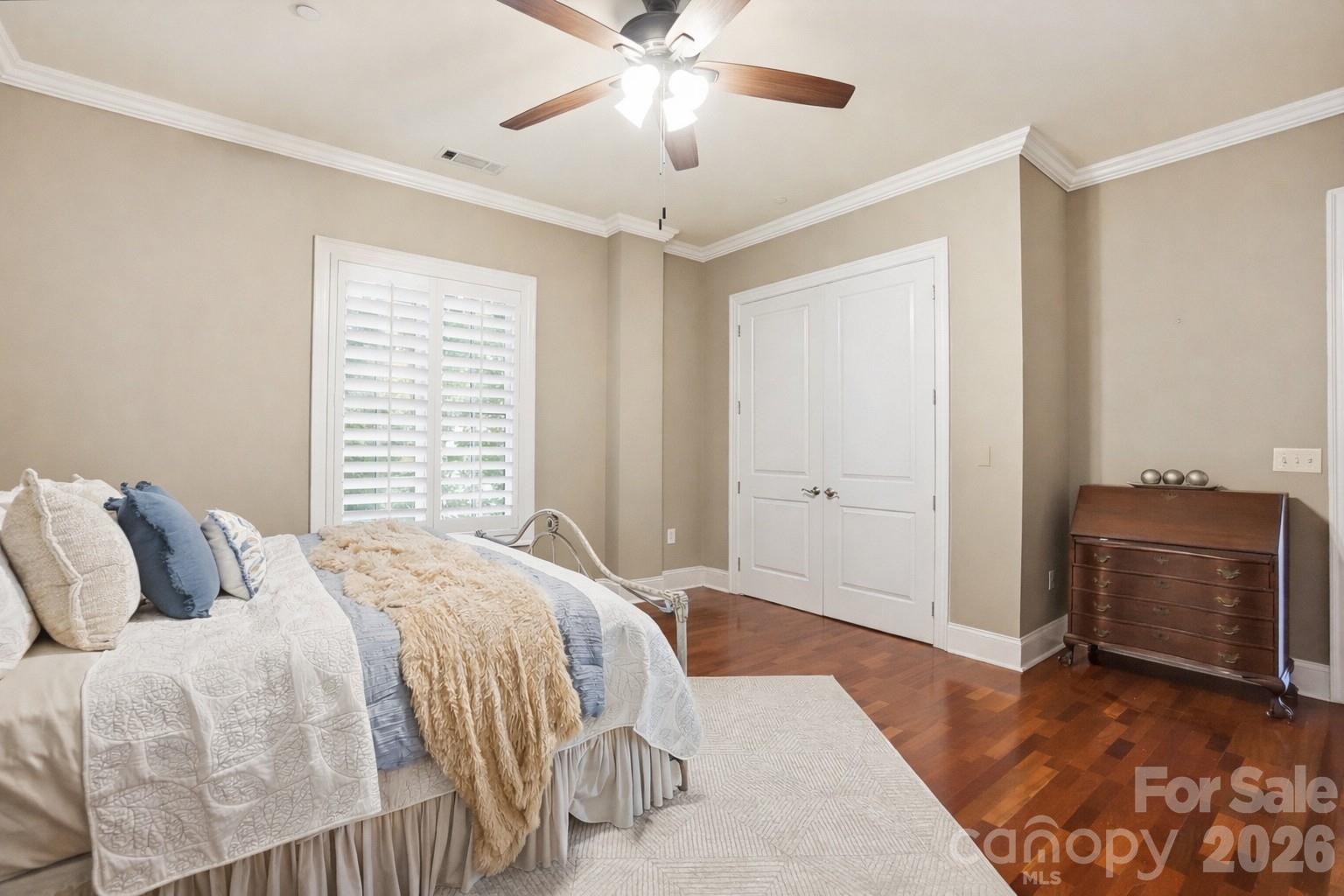 626 Queens Road Unit: 102