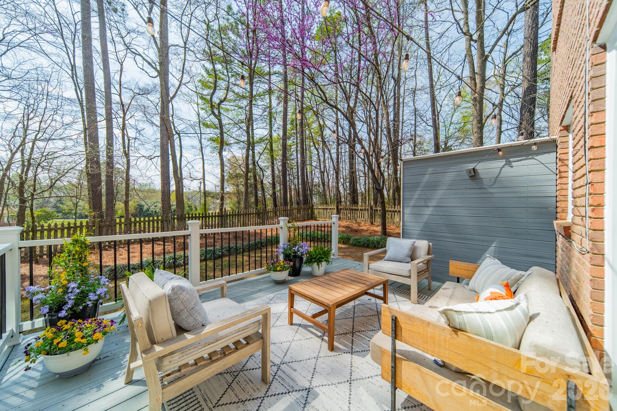 4504 Willow Croft Court