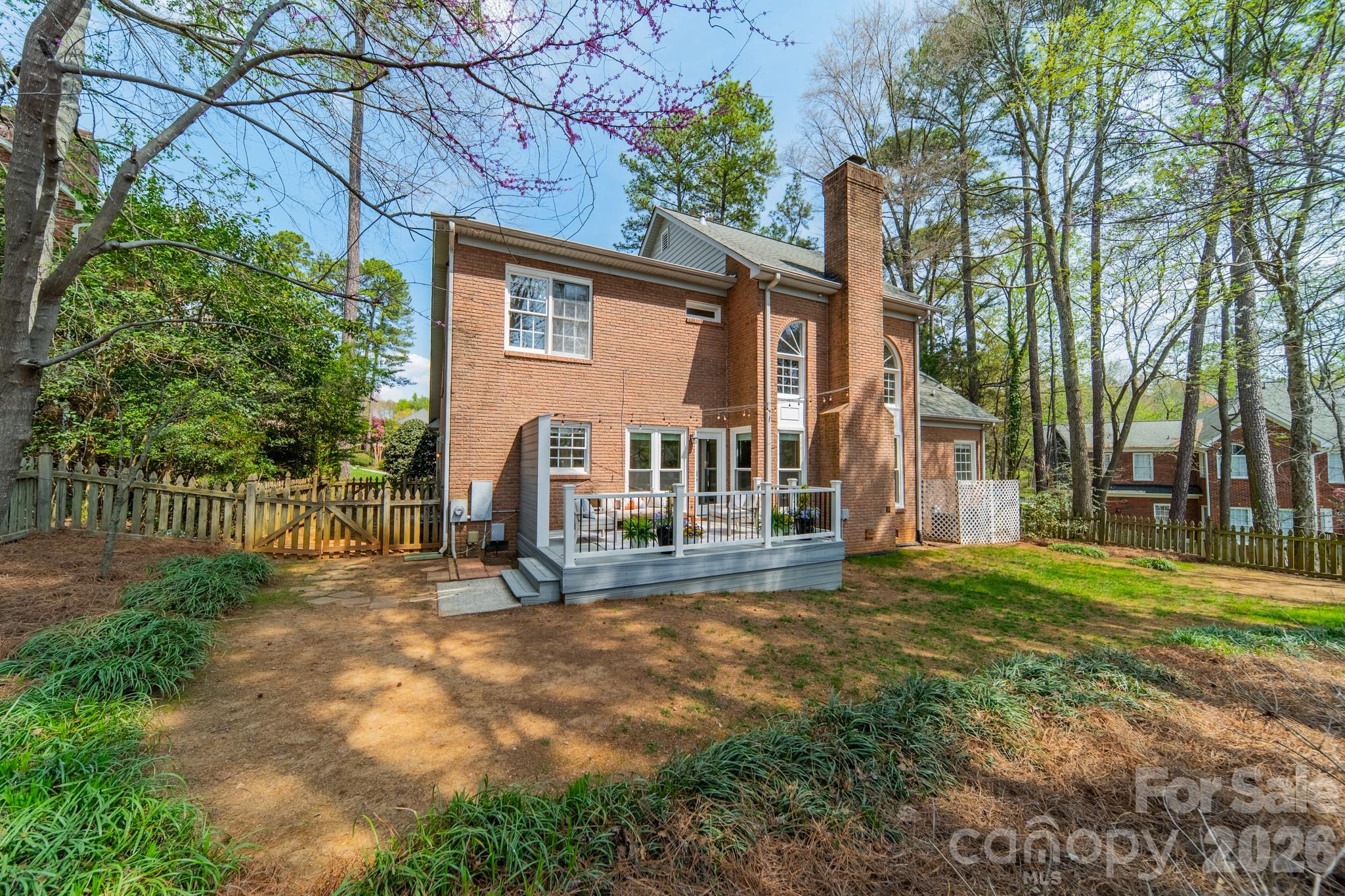 4504 Willow Croft Court