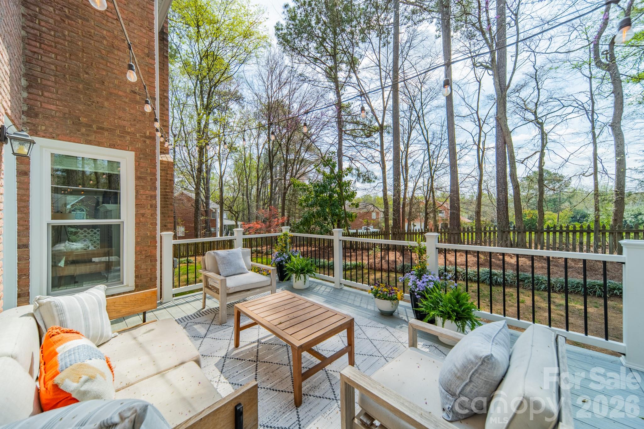 4504 Willow Croft Court