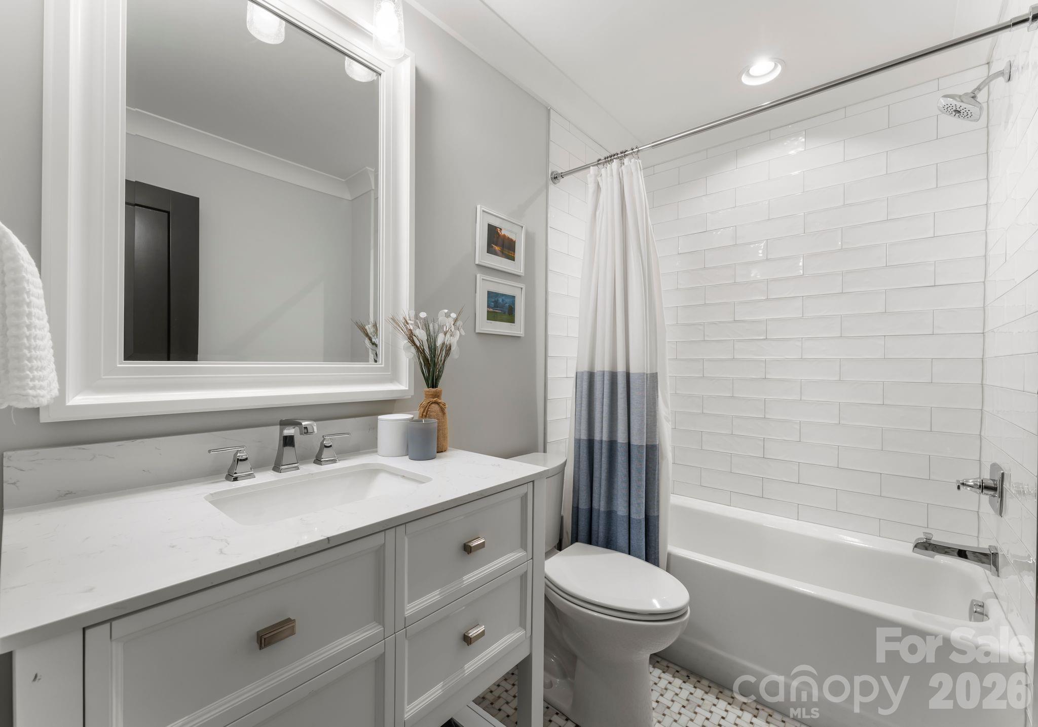 5625 Timber Lane