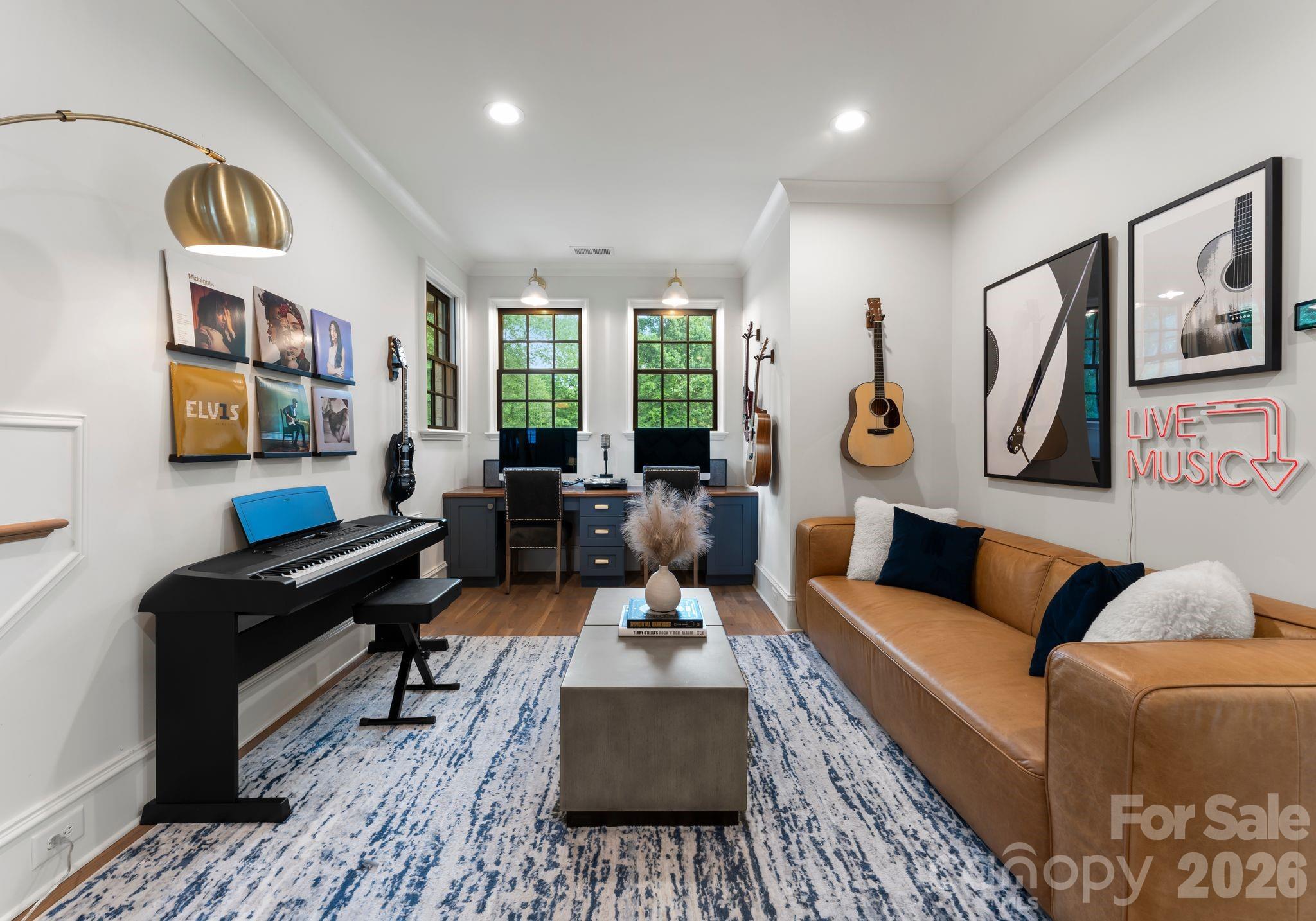 5625 Timber Lane