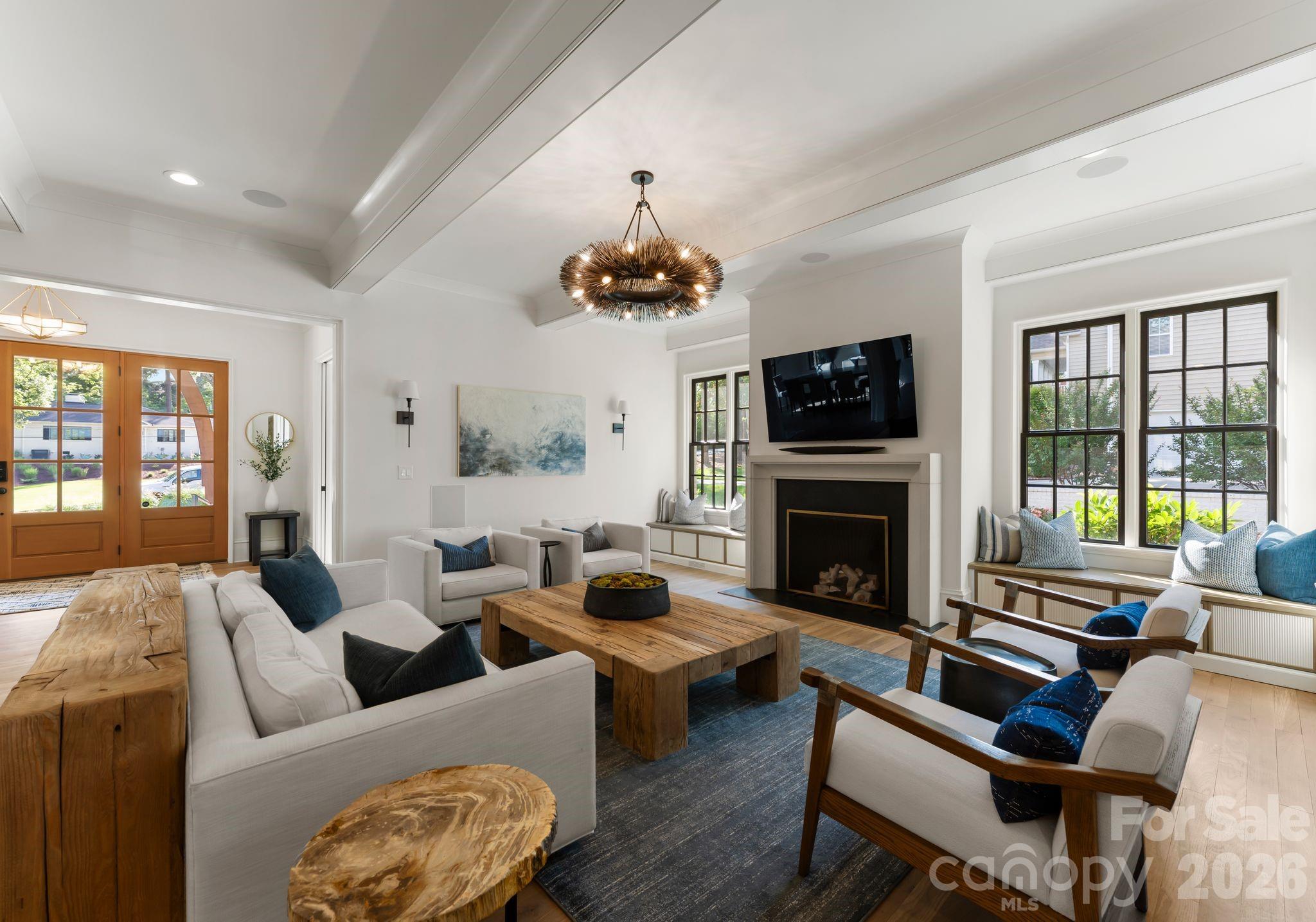 5625 Timber Lane