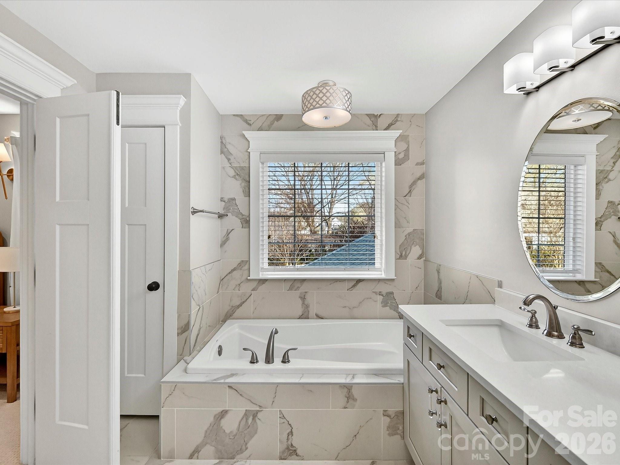 846 Wriston Place