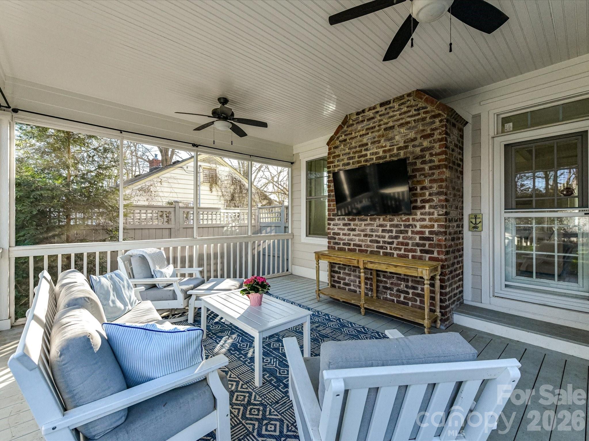 846 Wriston Place