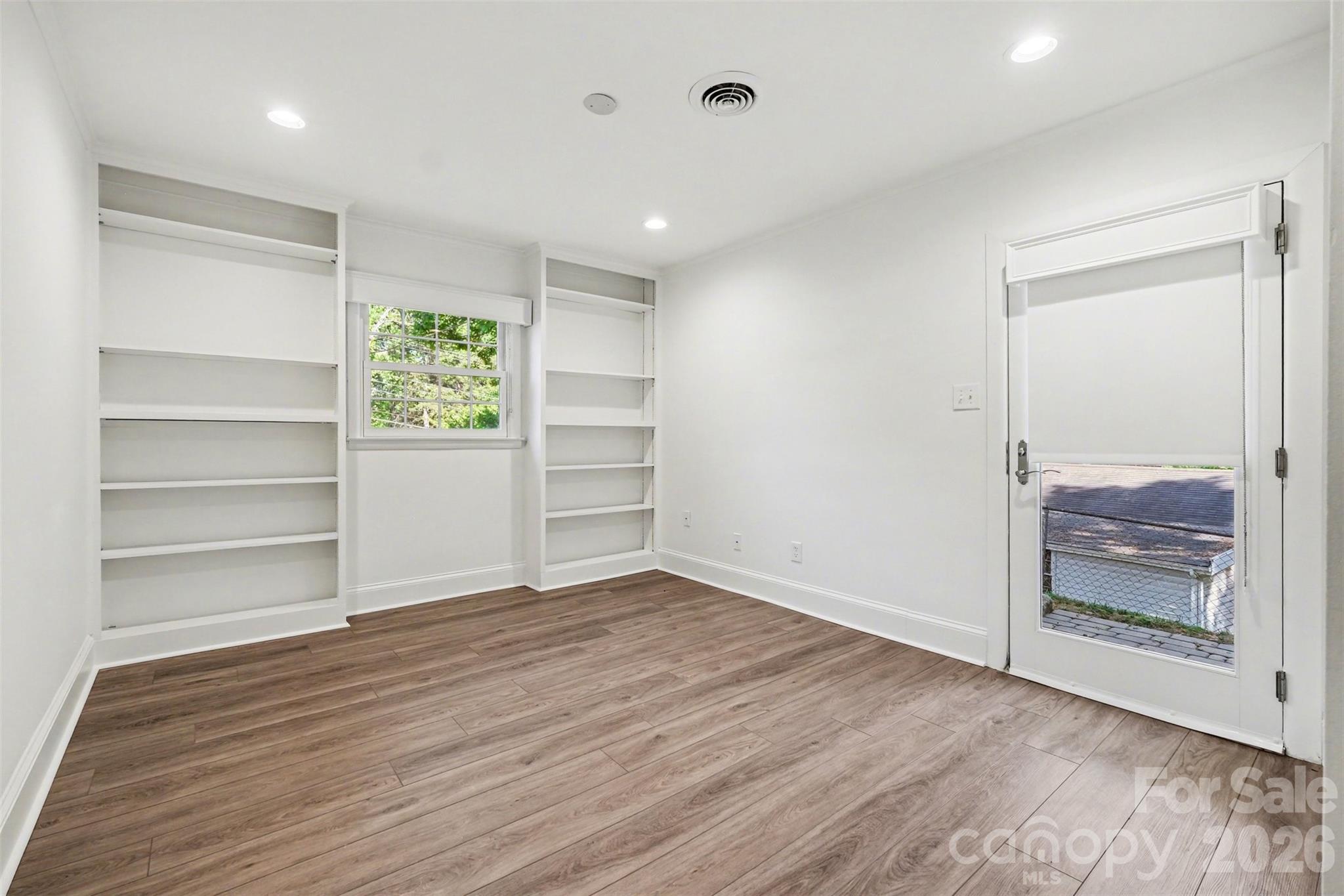7010 Terrace Drive