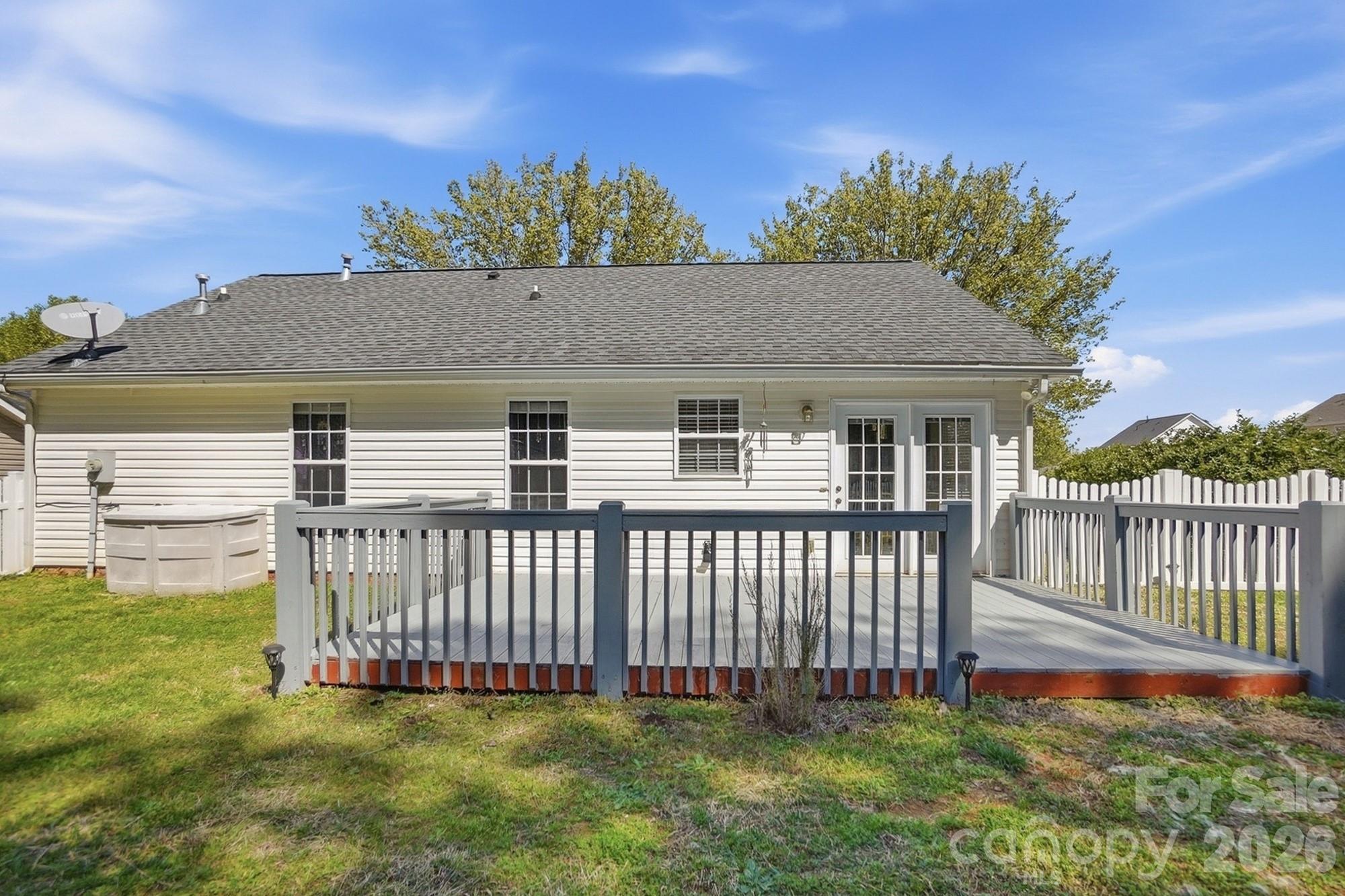 555 Annalinde Lane