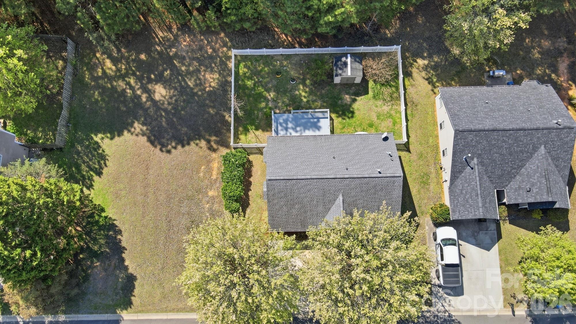 555 Annalinde Lane