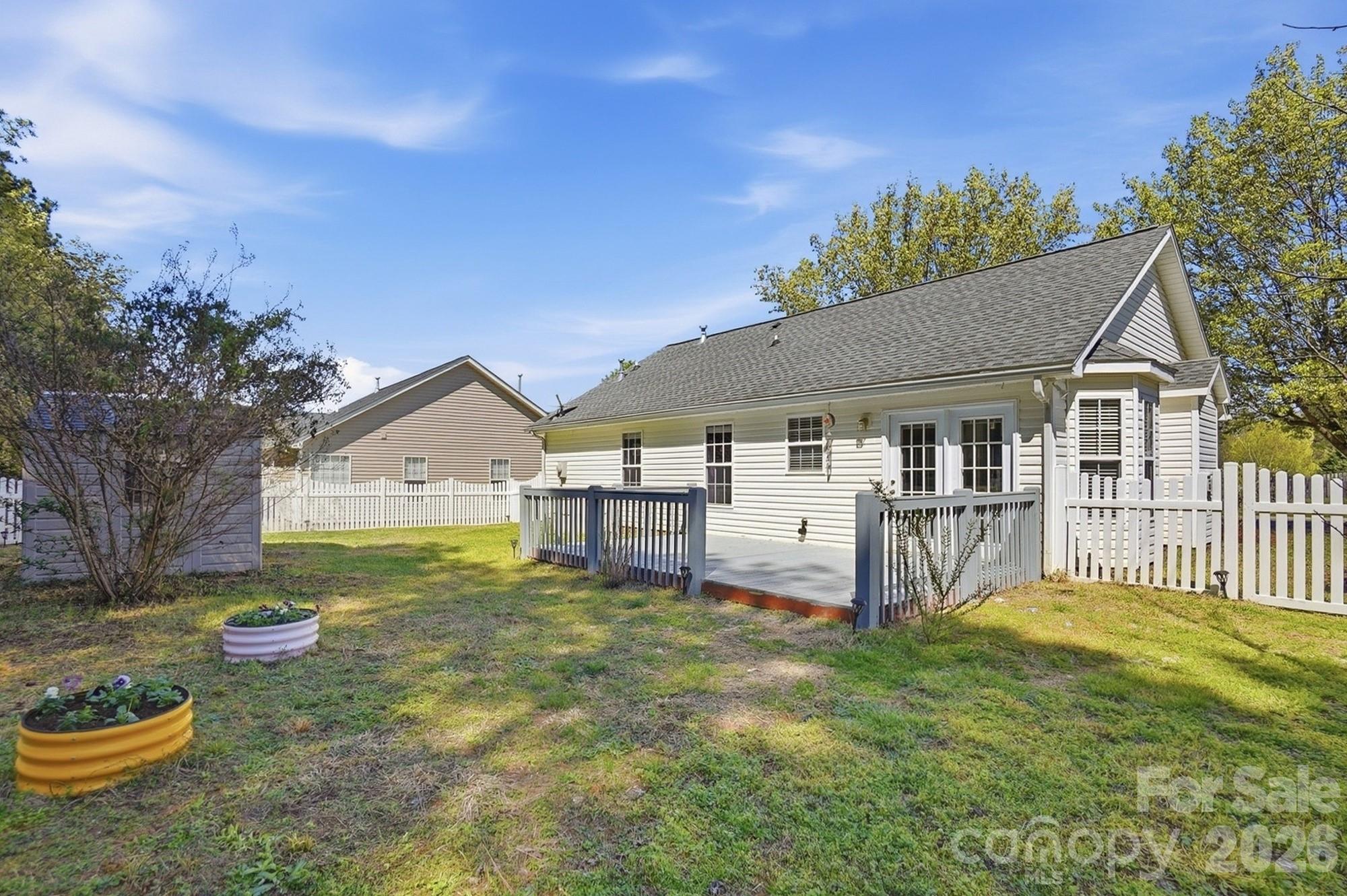 555 Annalinde Lane