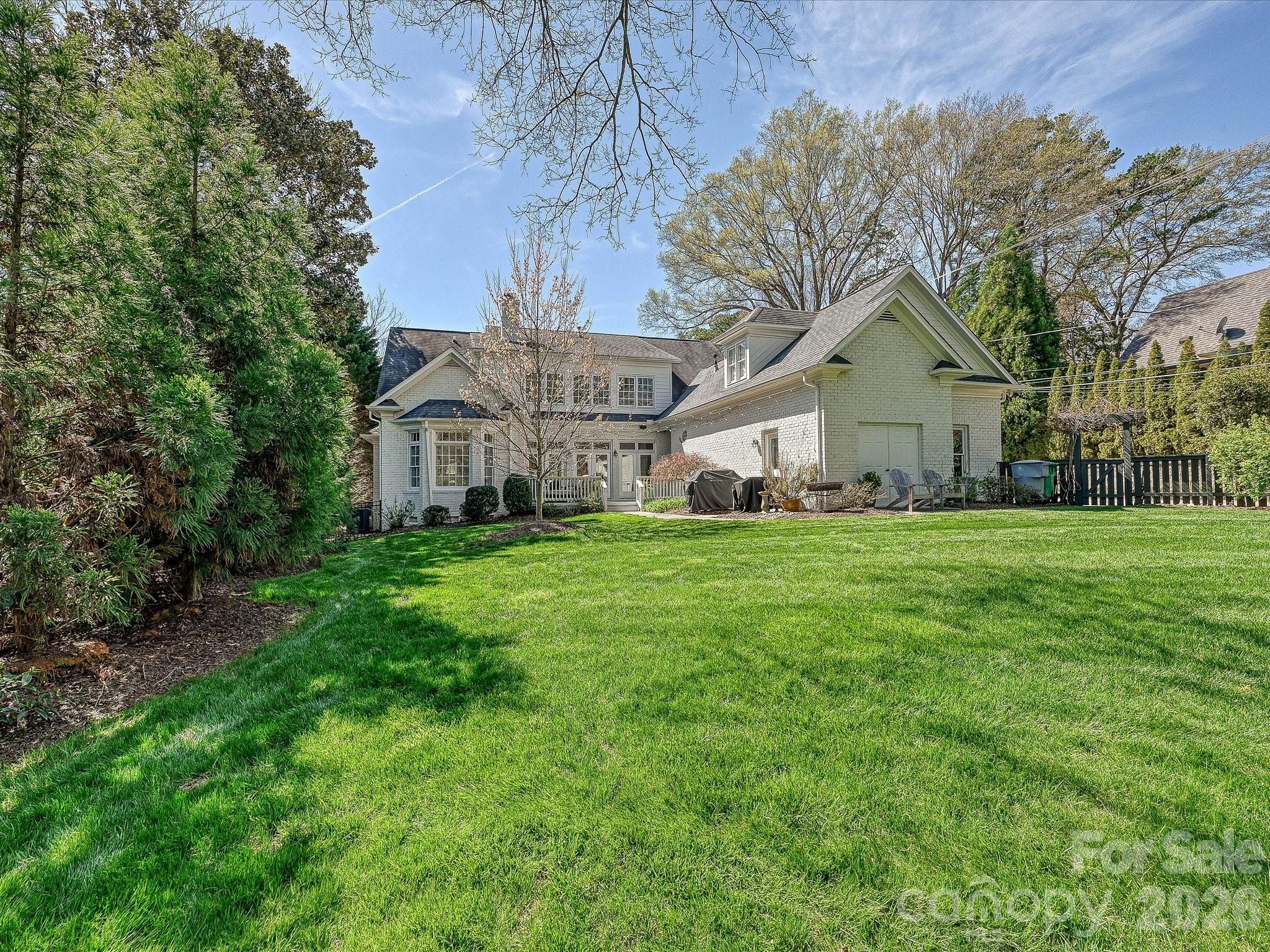 2121 Forest Drive