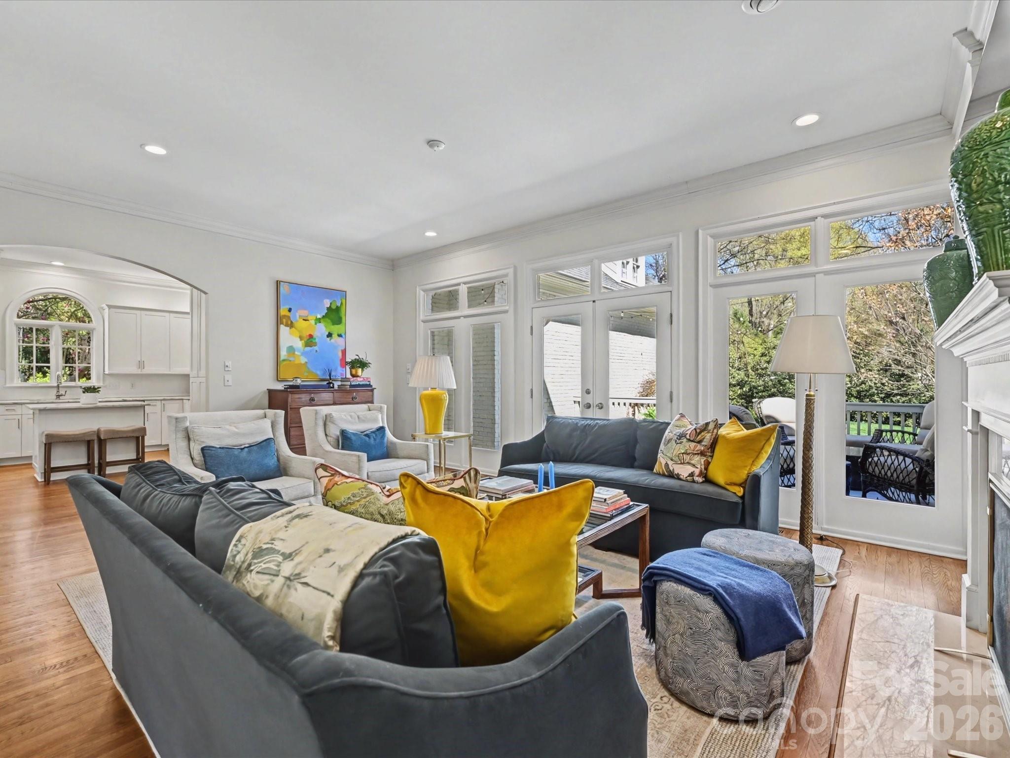 2121 Forest Drive
