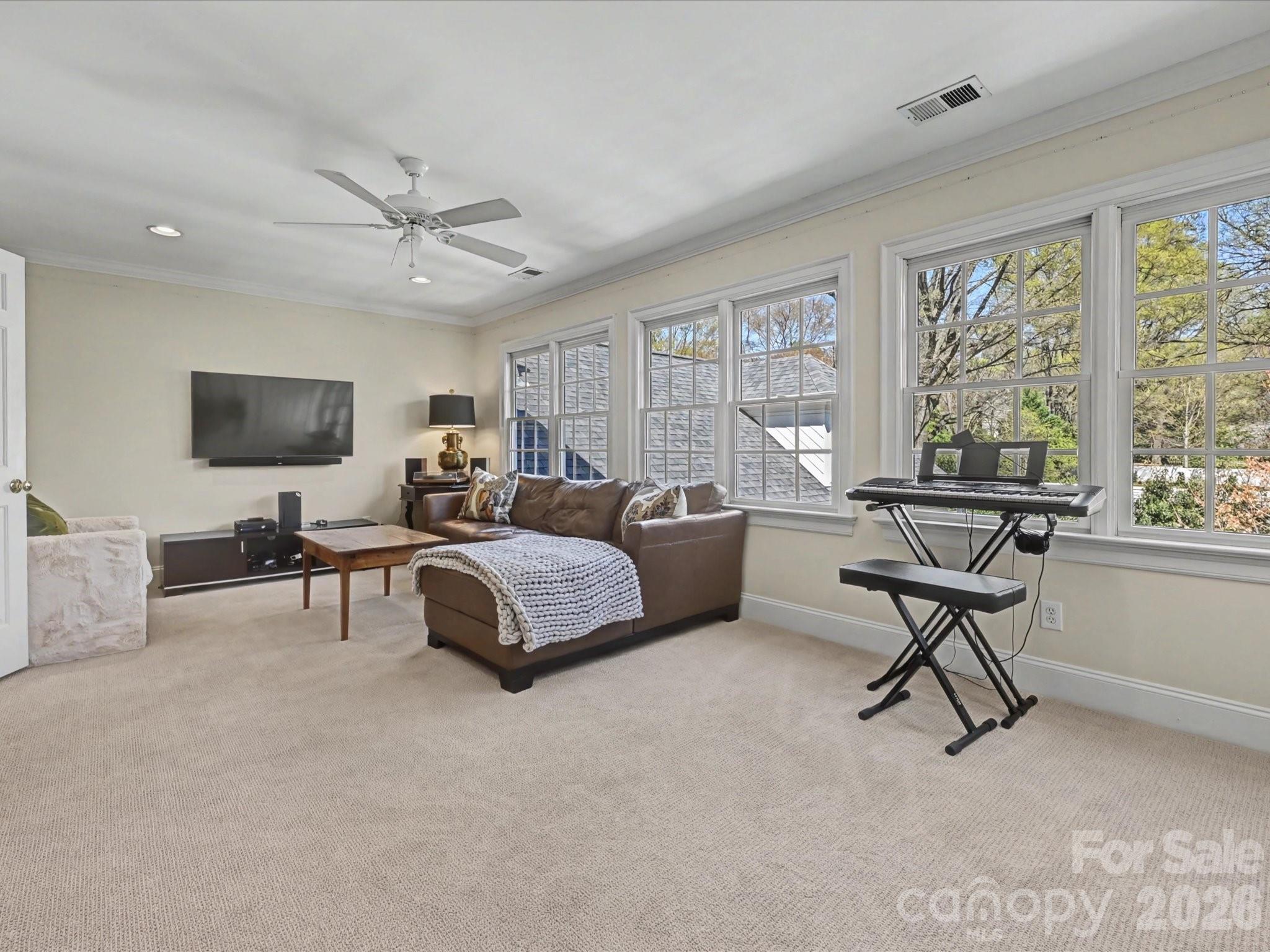 2121 Forest Drive