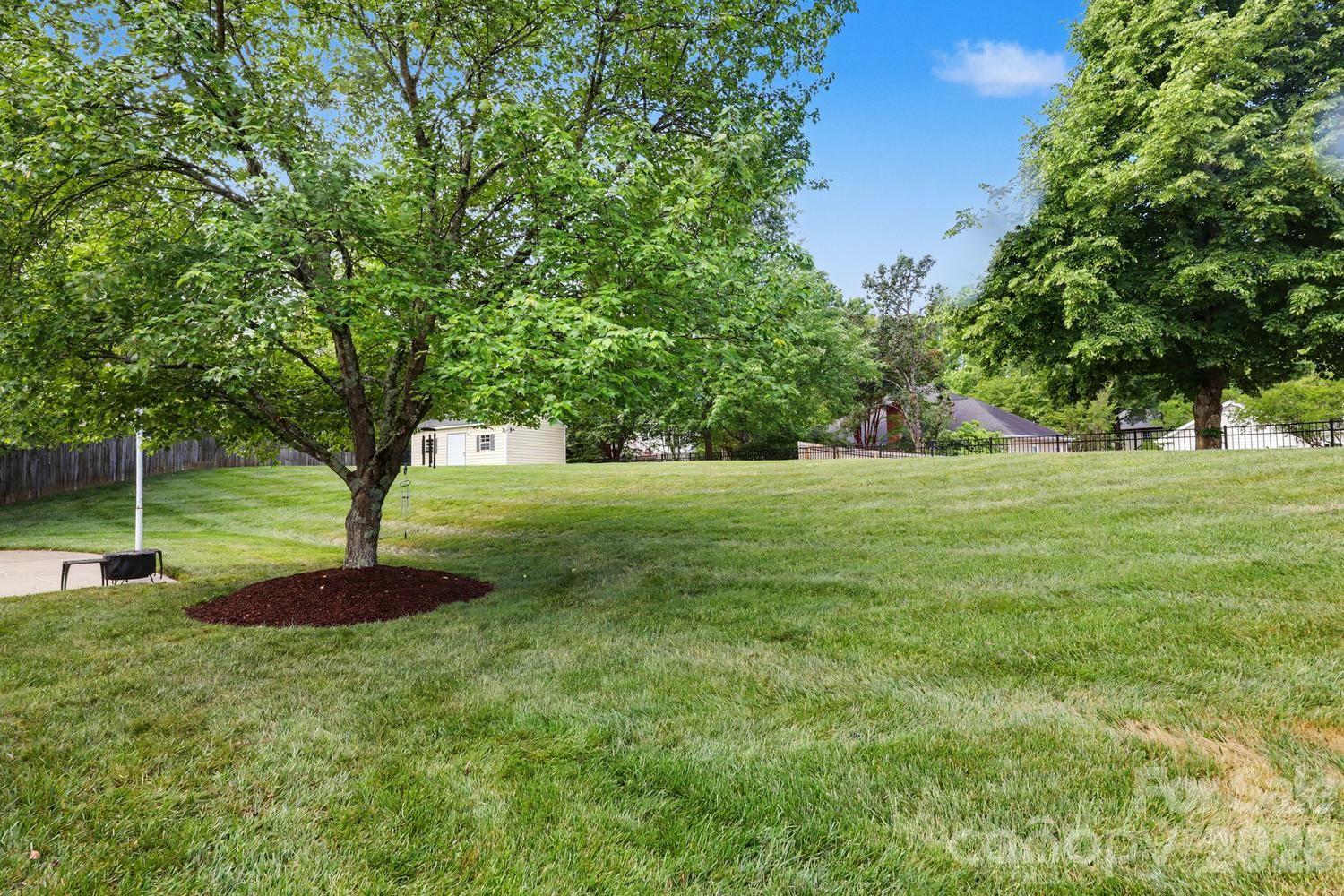 5000 Whitwell Court
