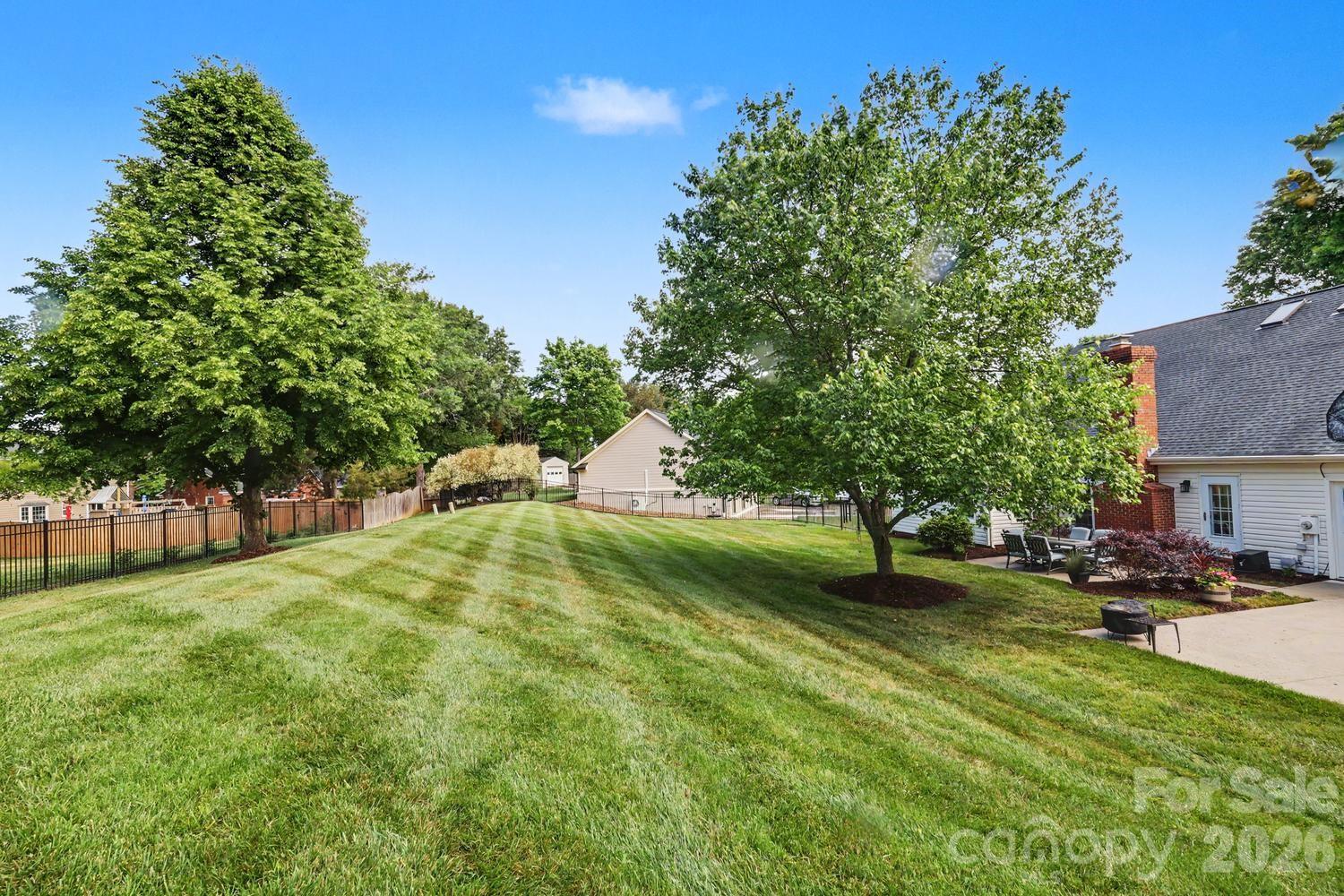 5000 Whitwell Court