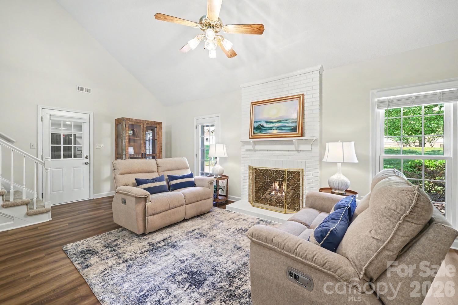 5000 Whitwell Court
