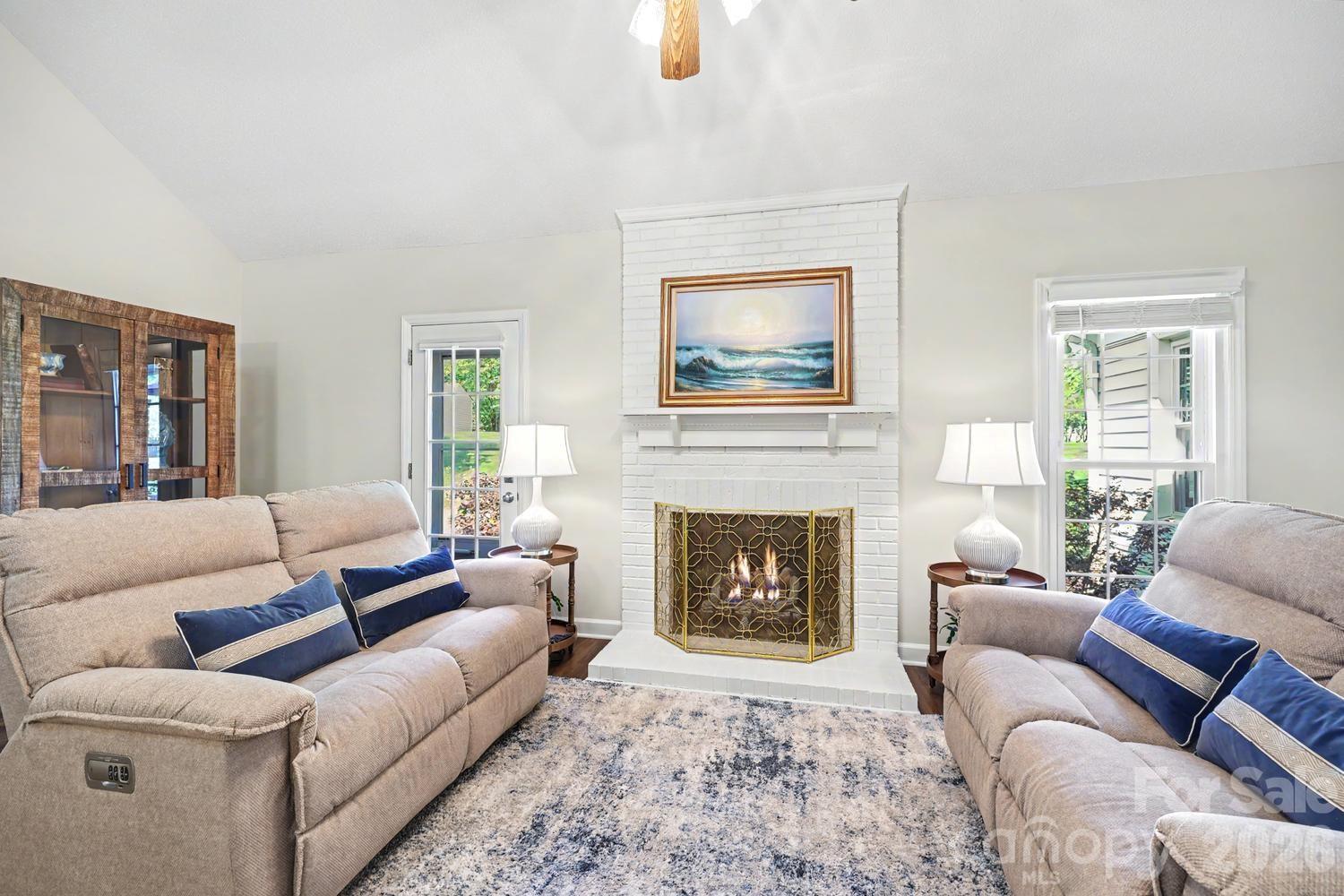 5000 Whitwell Court