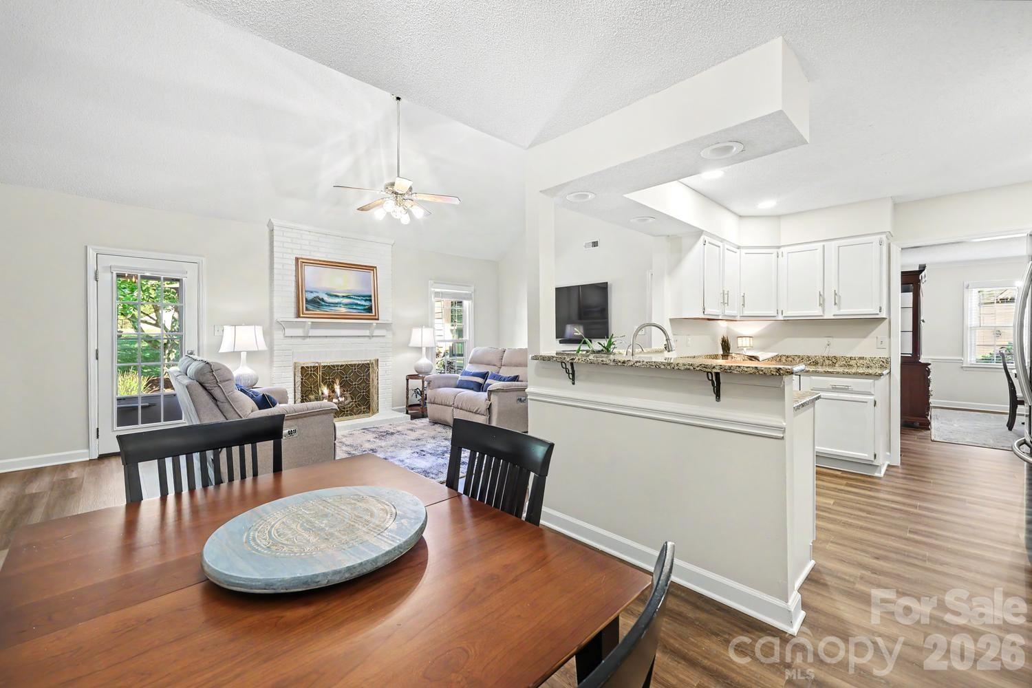 5000 Whitwell Court