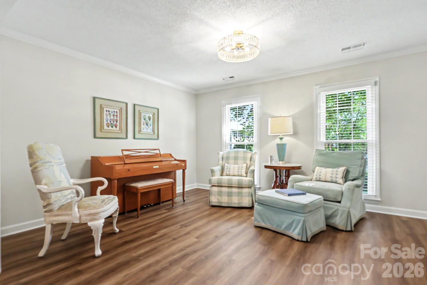 5000 Whitwell Court