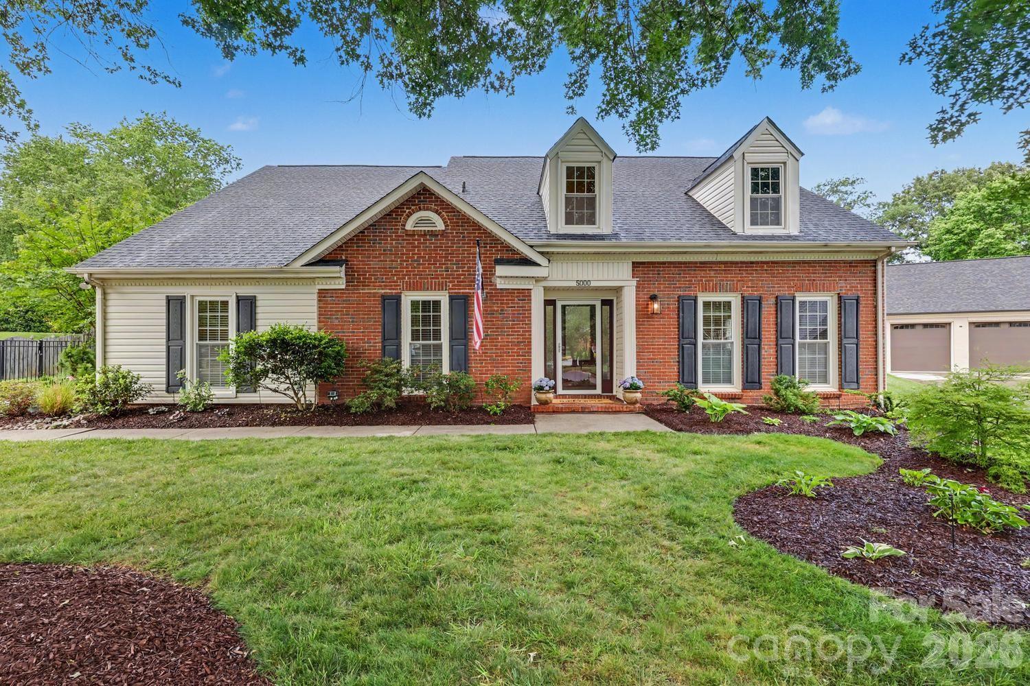 5000 Whitwell Court