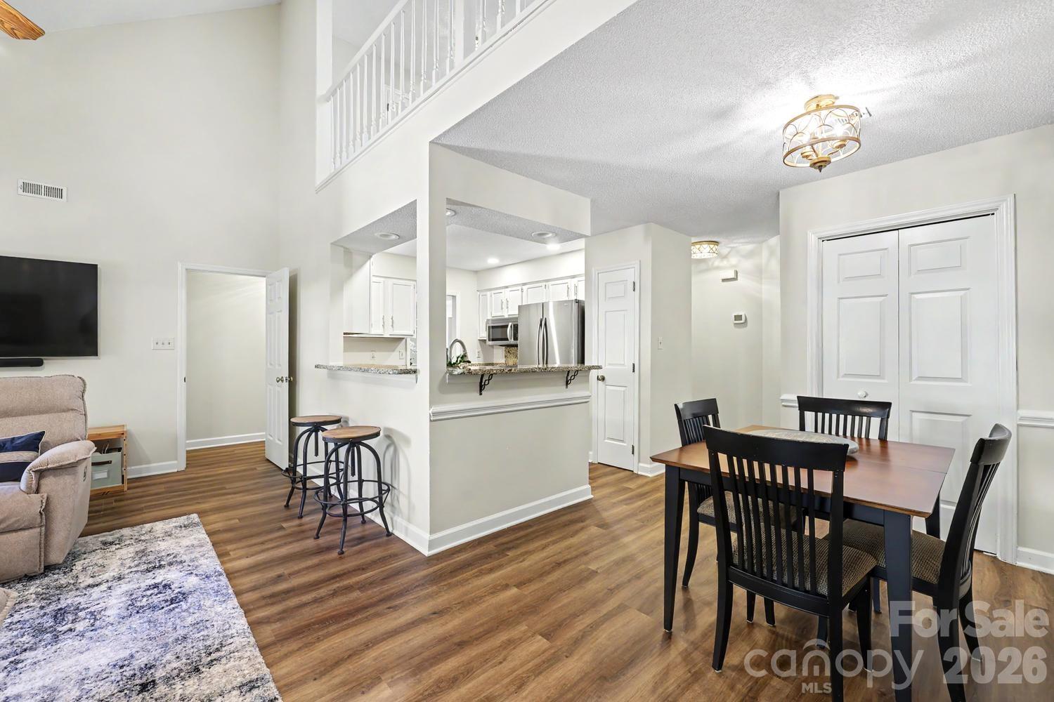5000 Whitwell Court