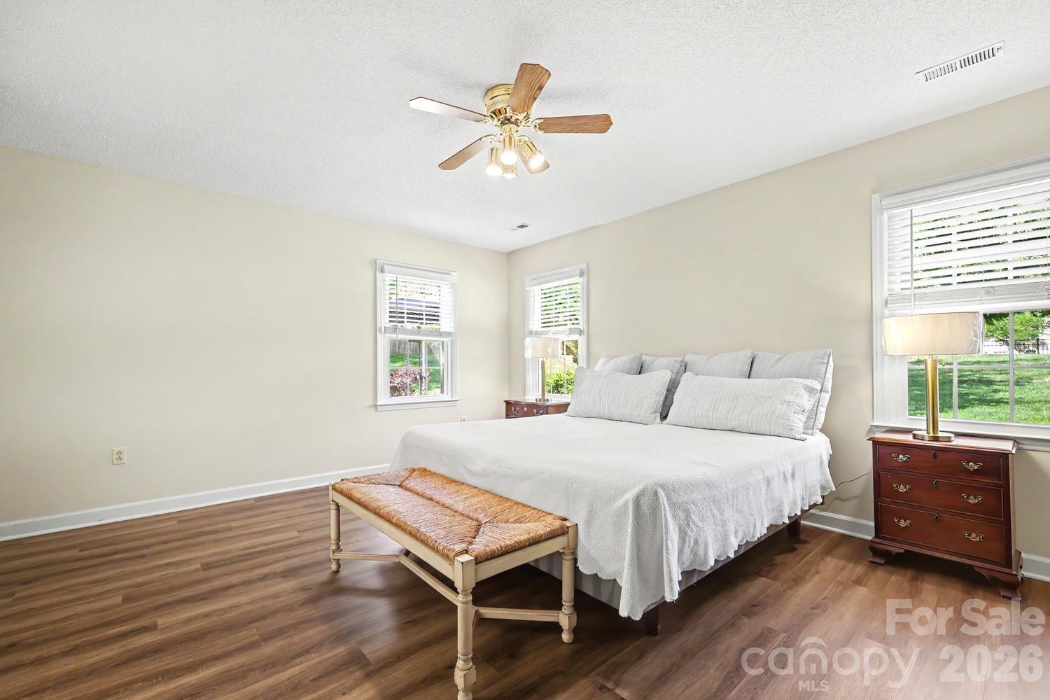 5000 Whitwell Court