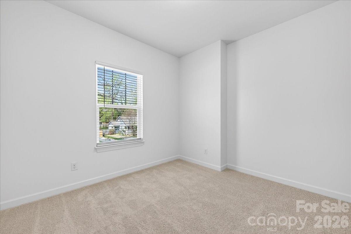 2032 Mandarin Boulevard