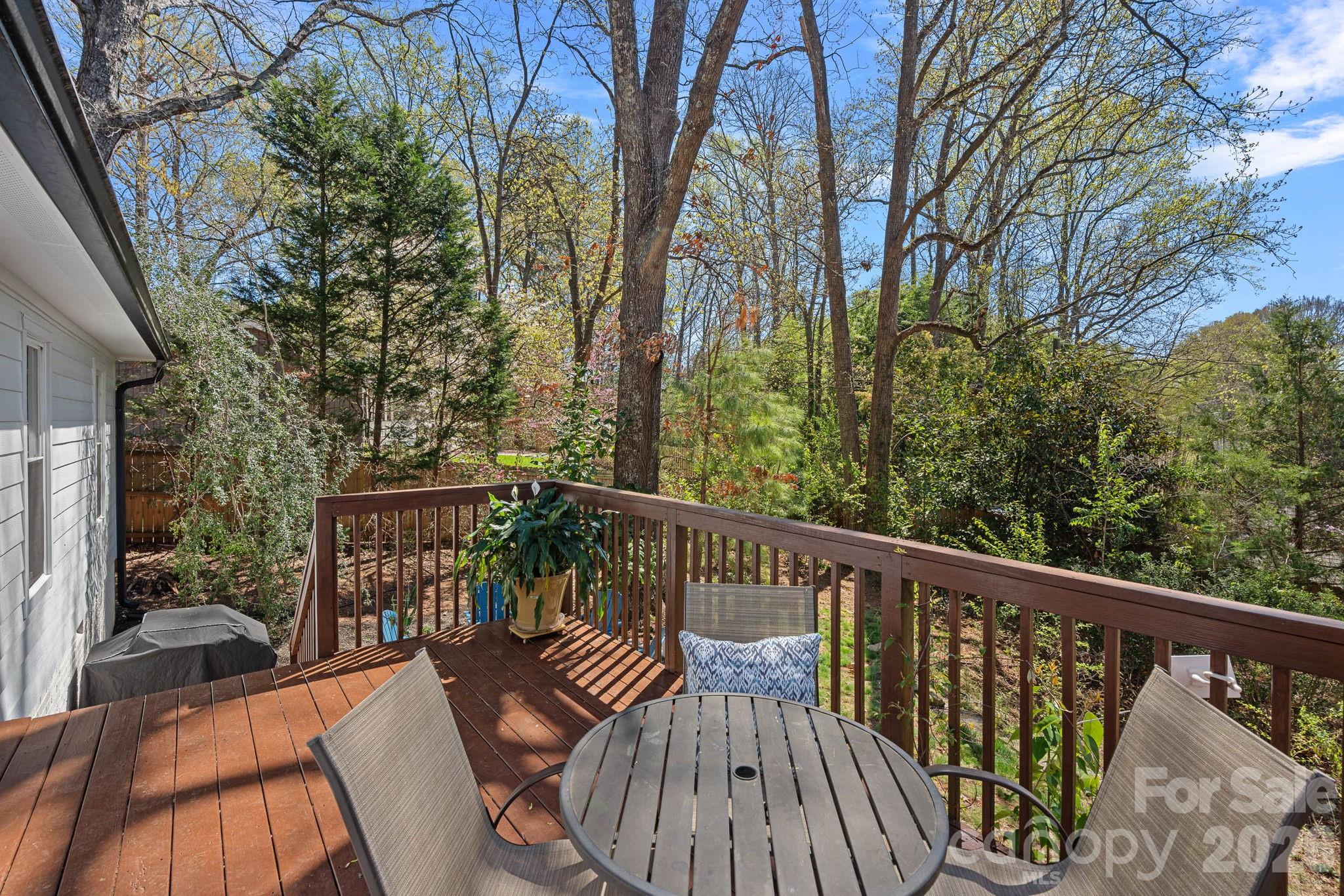 5236 Auburndale Road