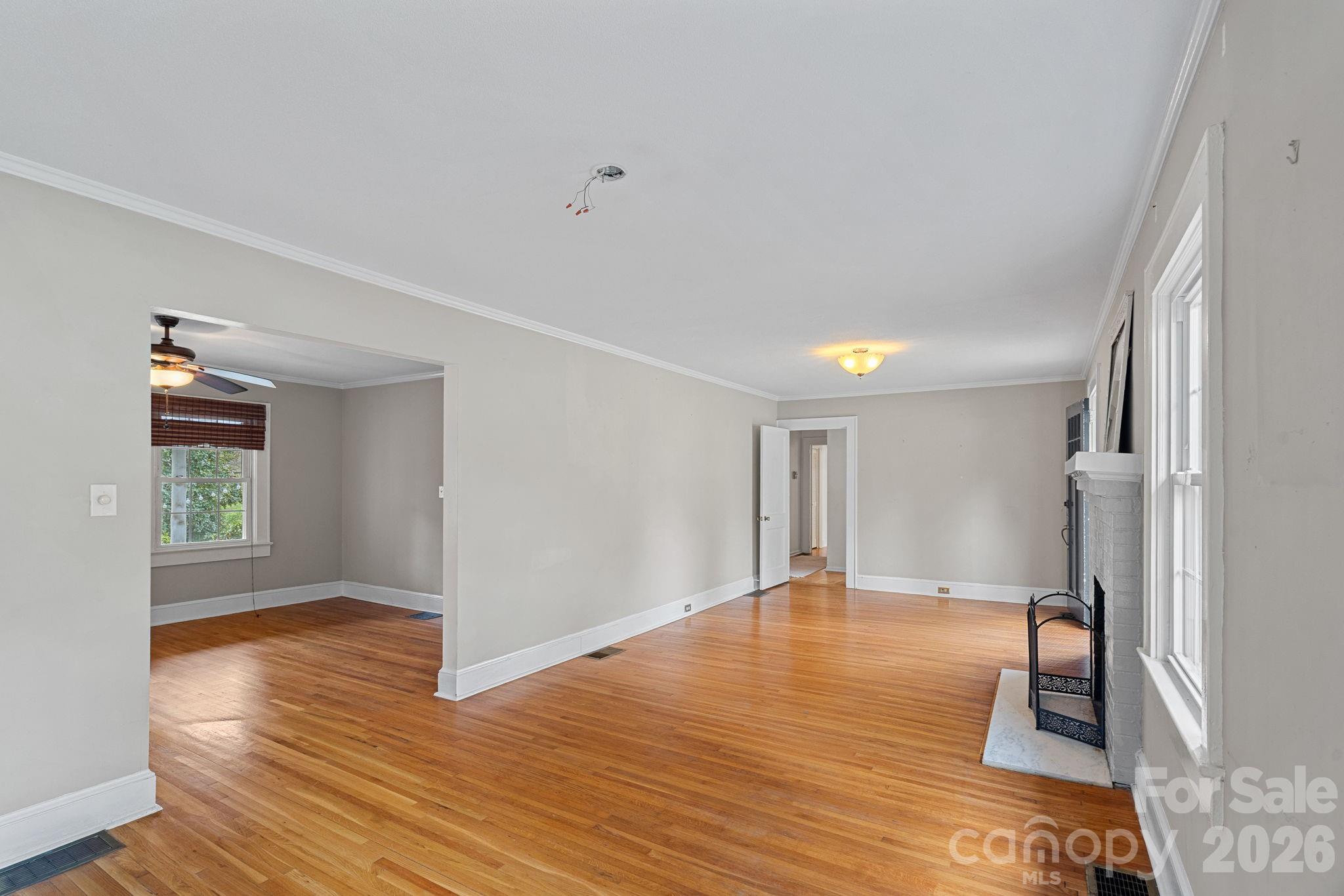 421 Gaston Avenue