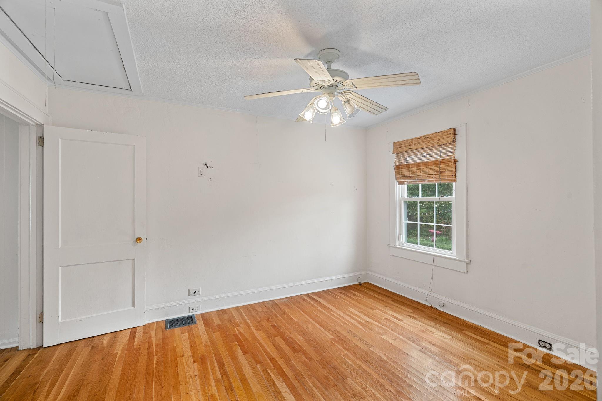 421 Gaston Avenue