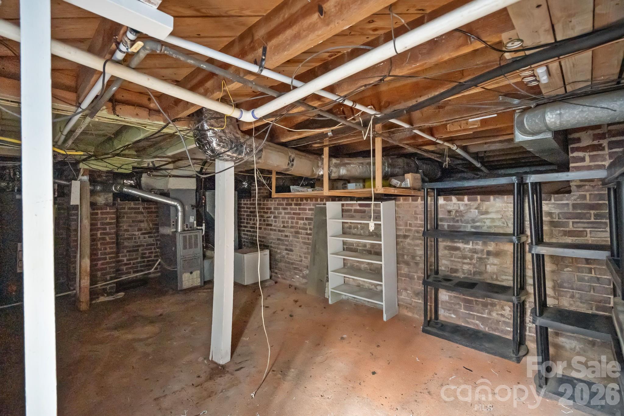 421 Gaston Avenue