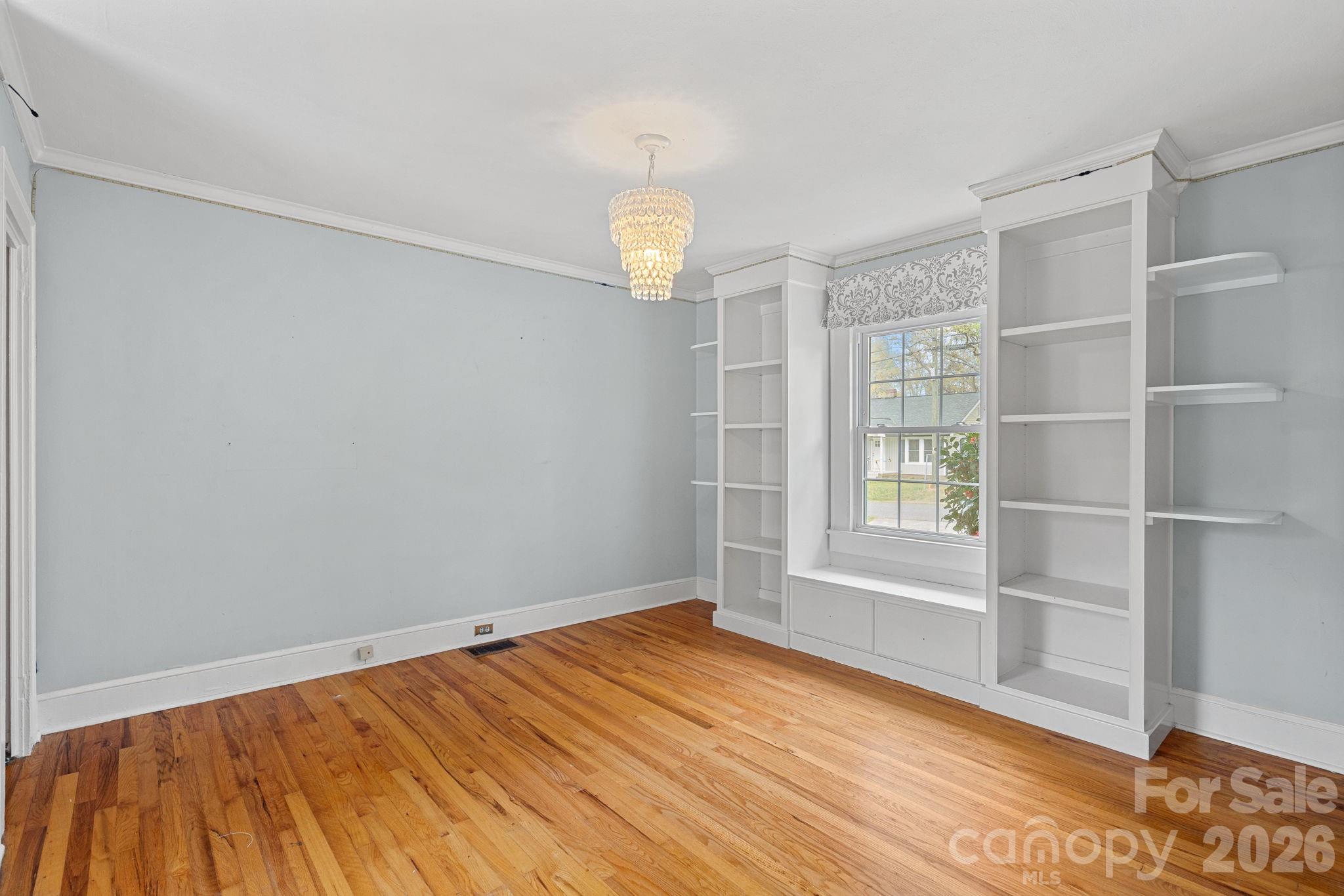 421 Gaston Avenue