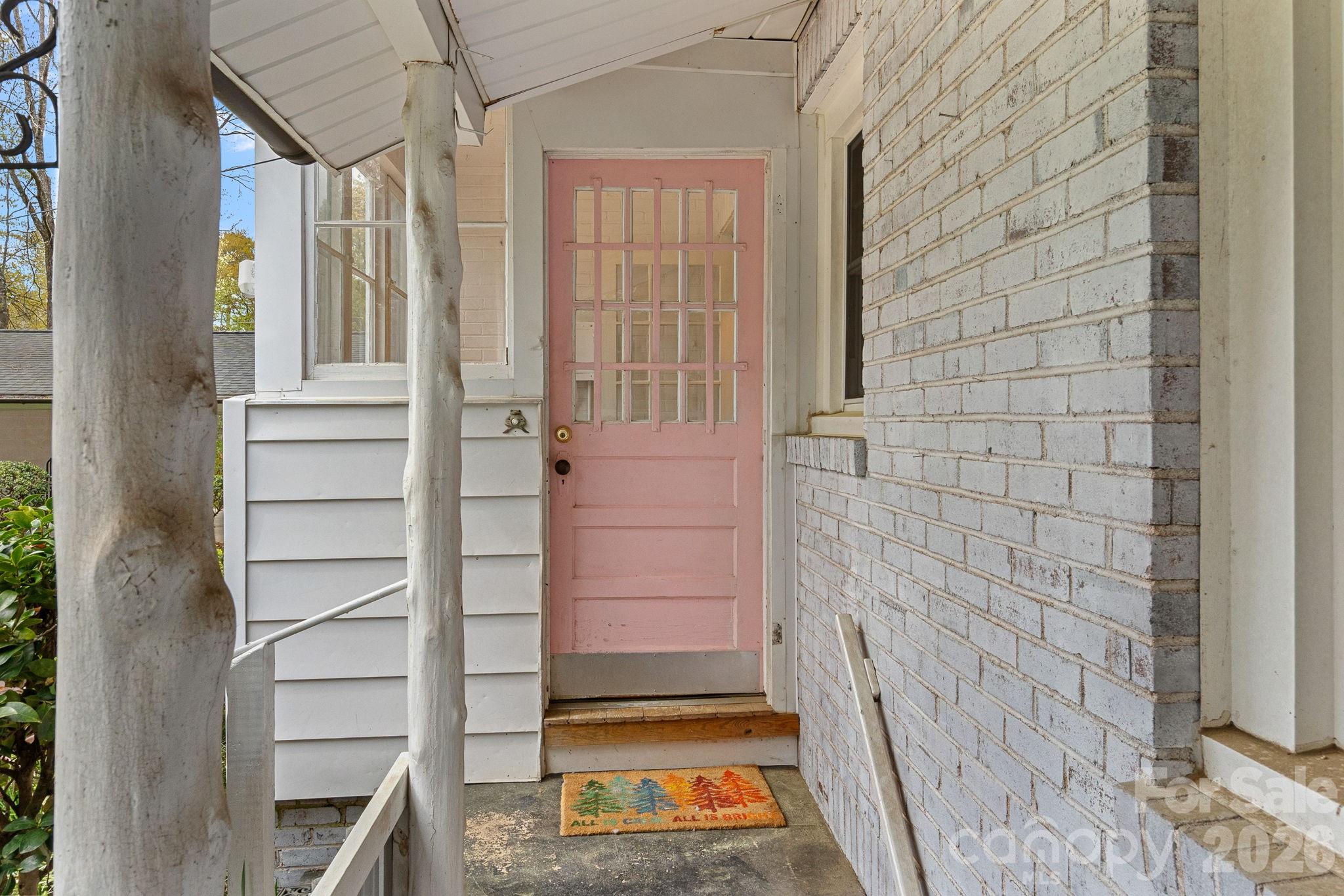 421 Gaston Avenue