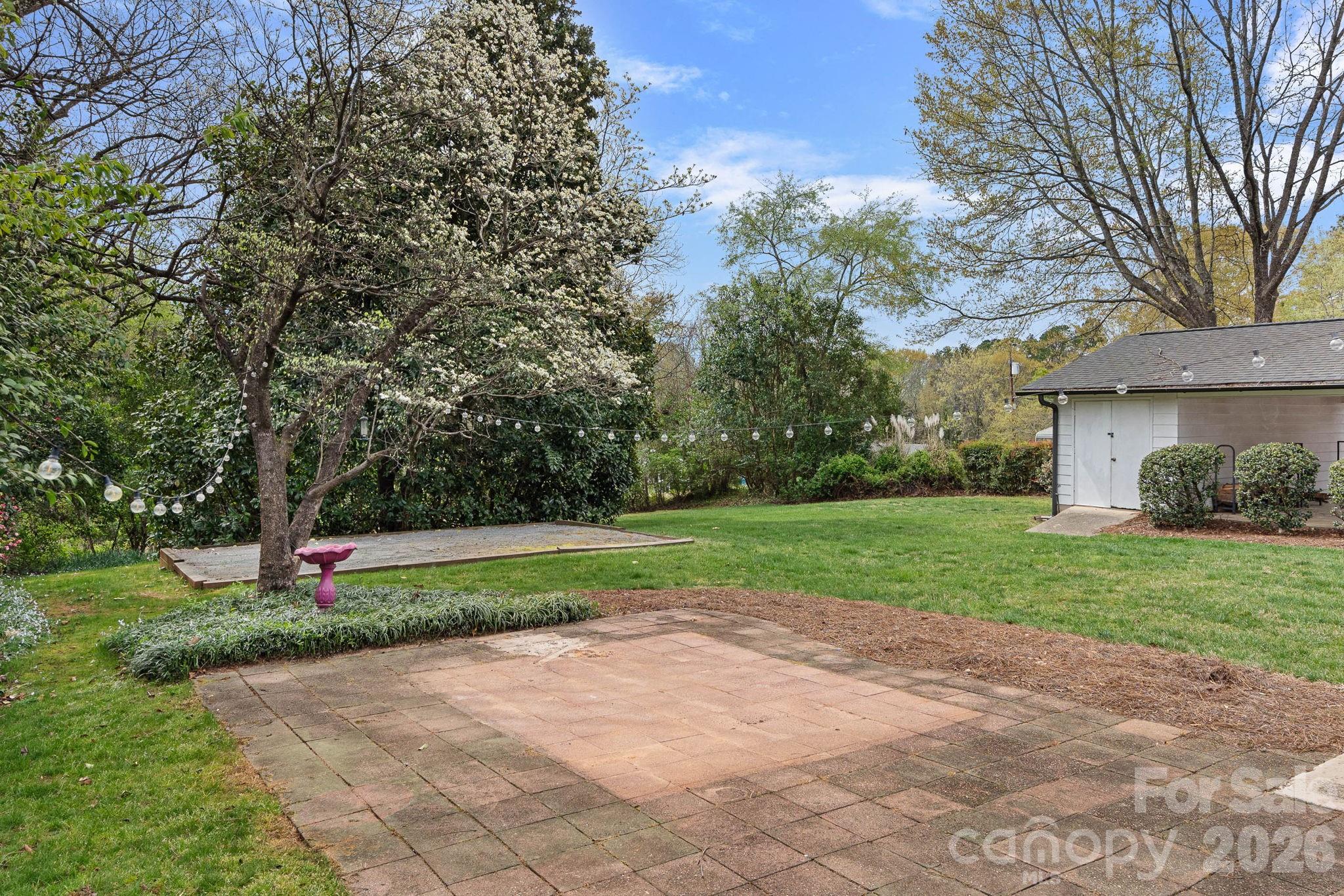 421 Gaston Avenue