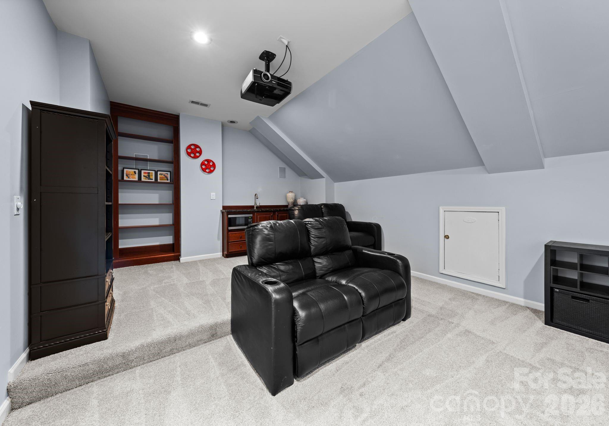 3016 Stanbury Drive